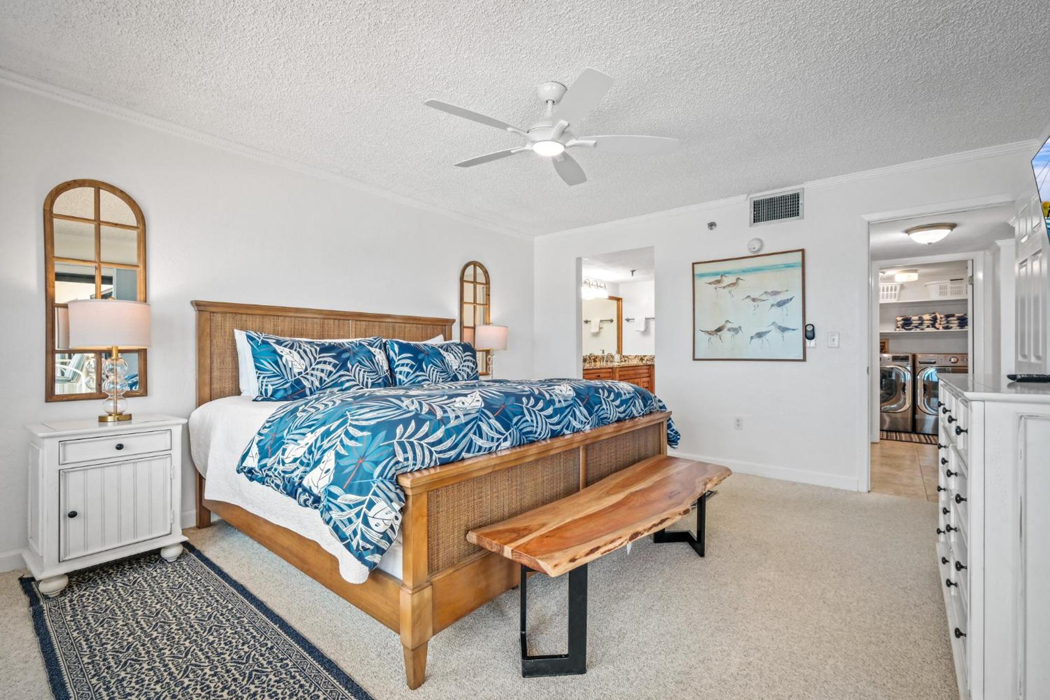 Luxury direct oceanfront corner penthouse with heated pool and garage parking