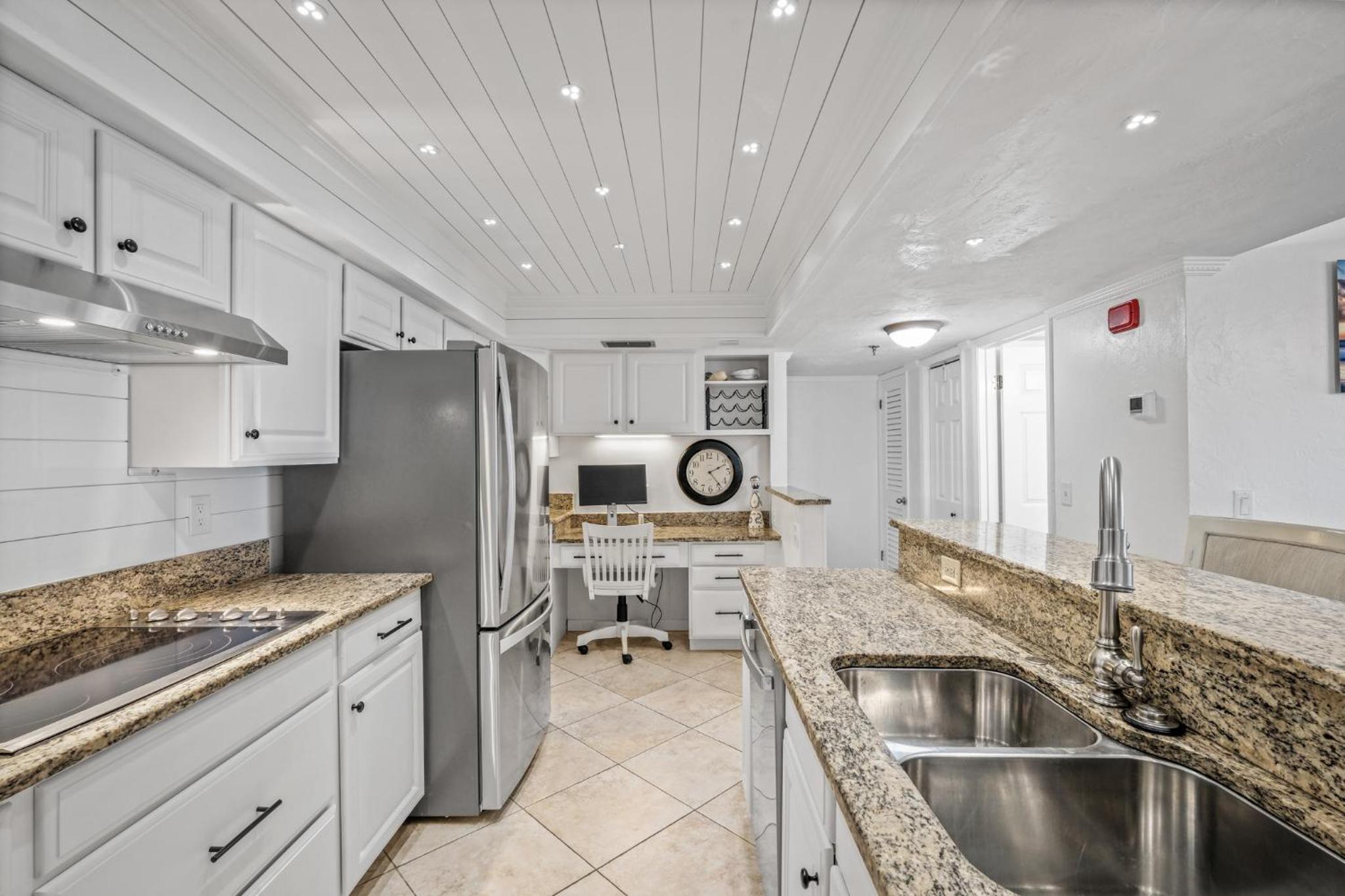 Luxury direct oceanfront corner penthouse with heated pool and garage parking