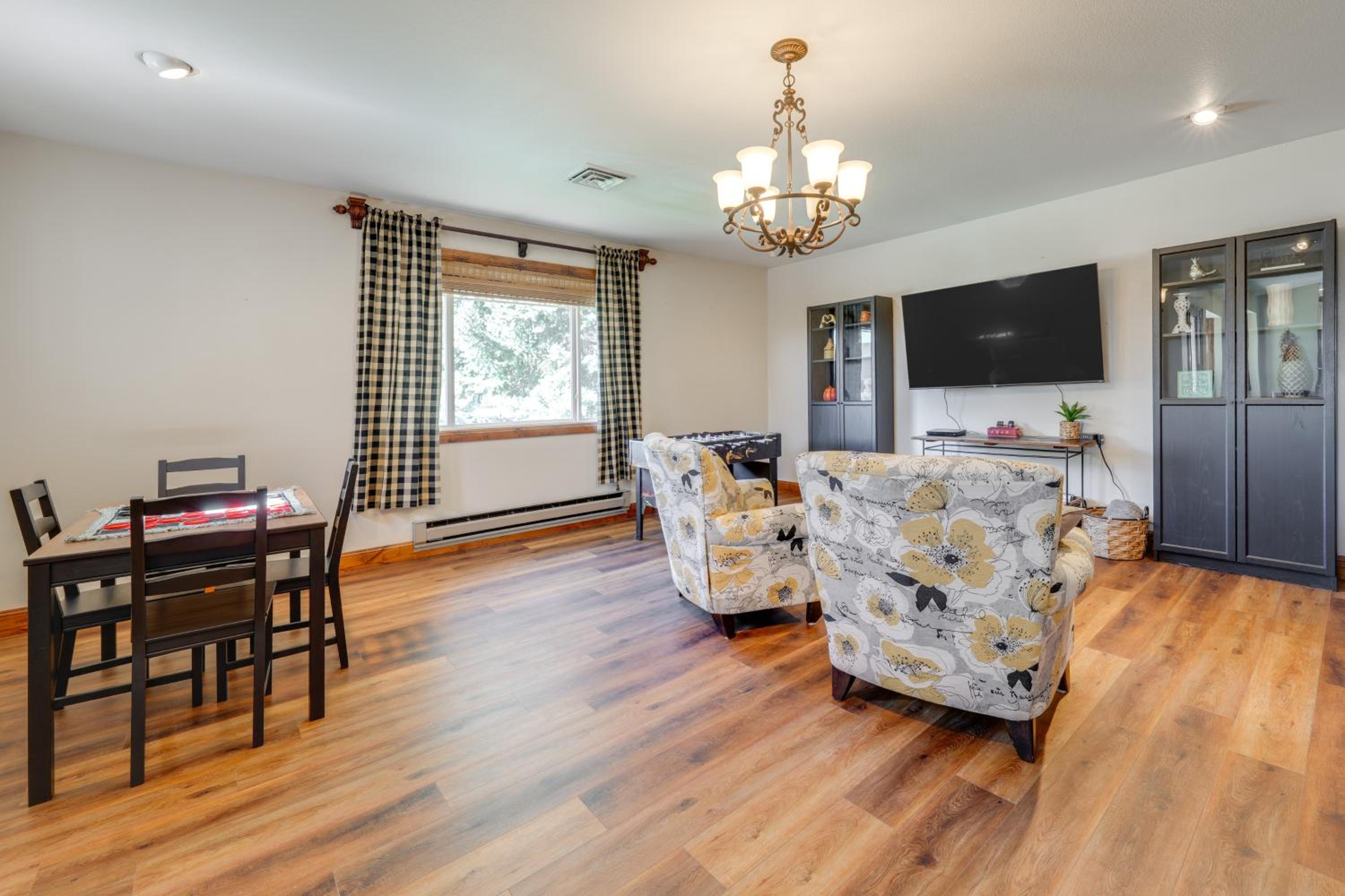 Loveland Peaks Retreat Family Home 3 Mi to Dtwn!