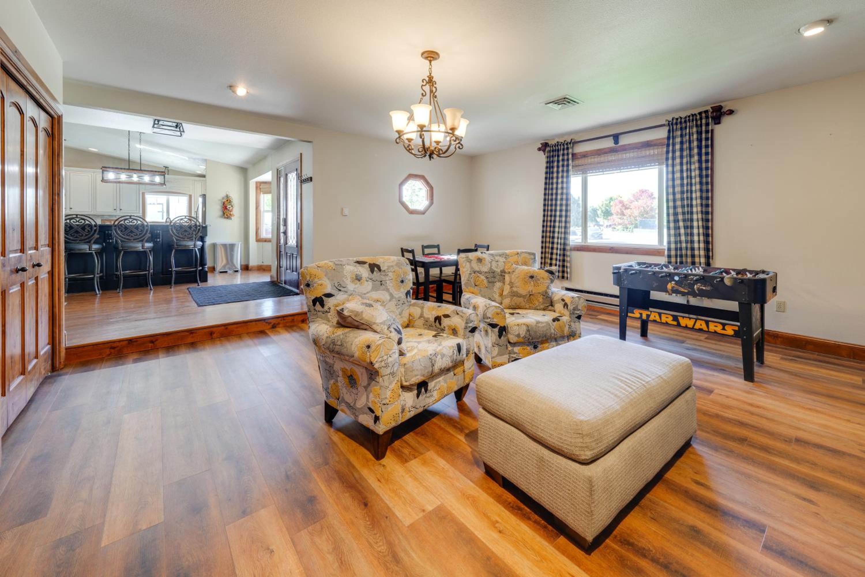 Loveland Peaks Retreat Family Home 3 Mi to Dtwn!