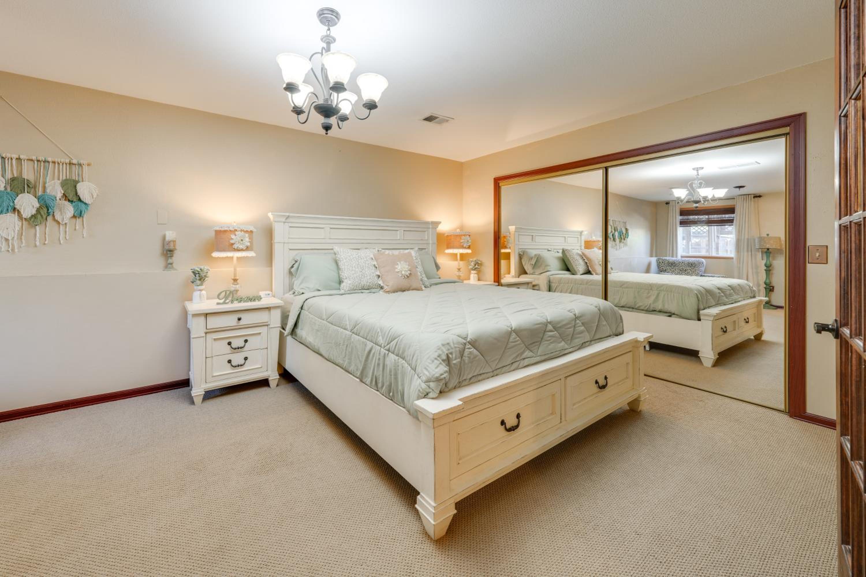 Loveland Peaks Retreat Family Home 3 Mi to Dtwn!