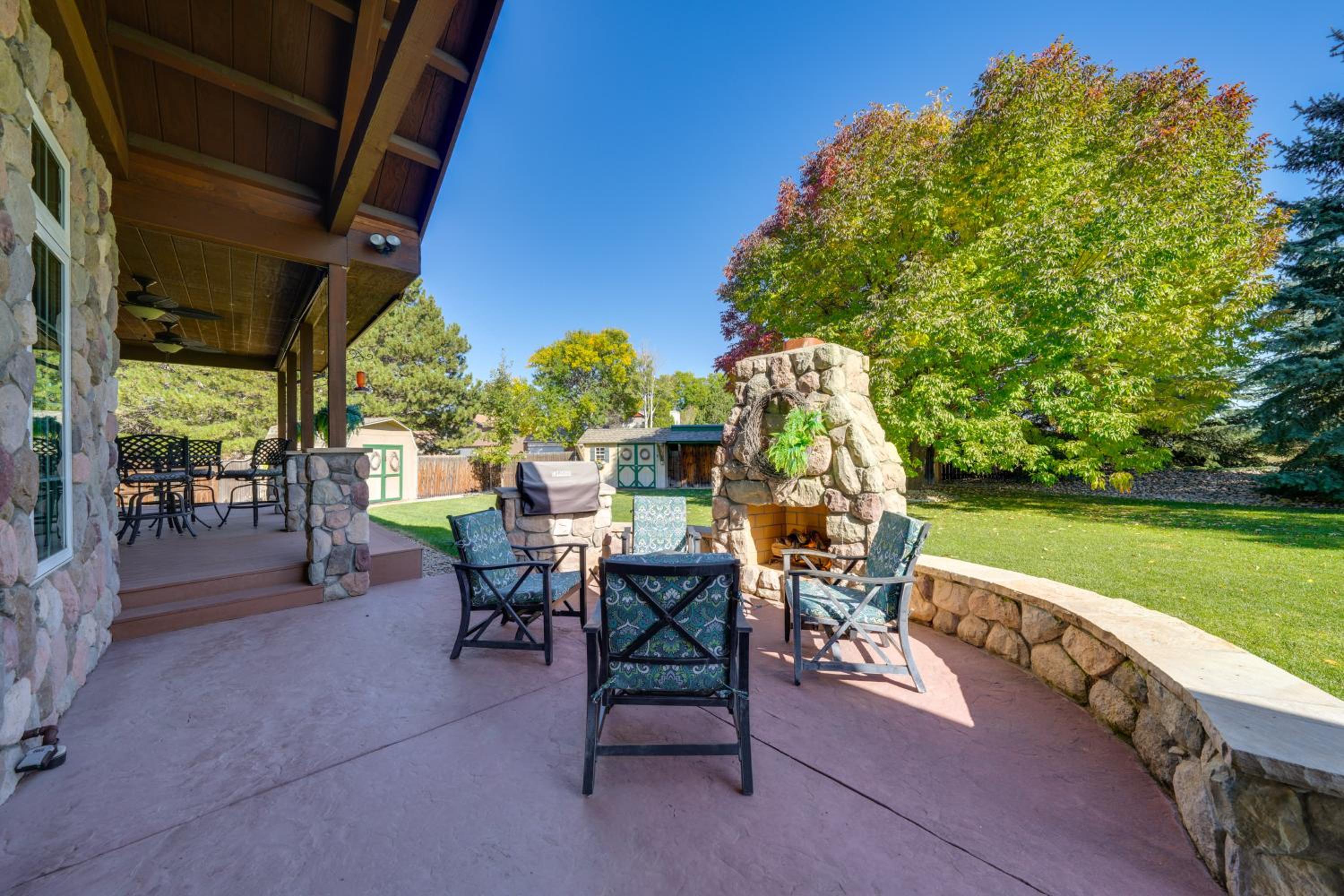 Loveland Peaks Retreat Family Home 3 Mi to Dtwn!