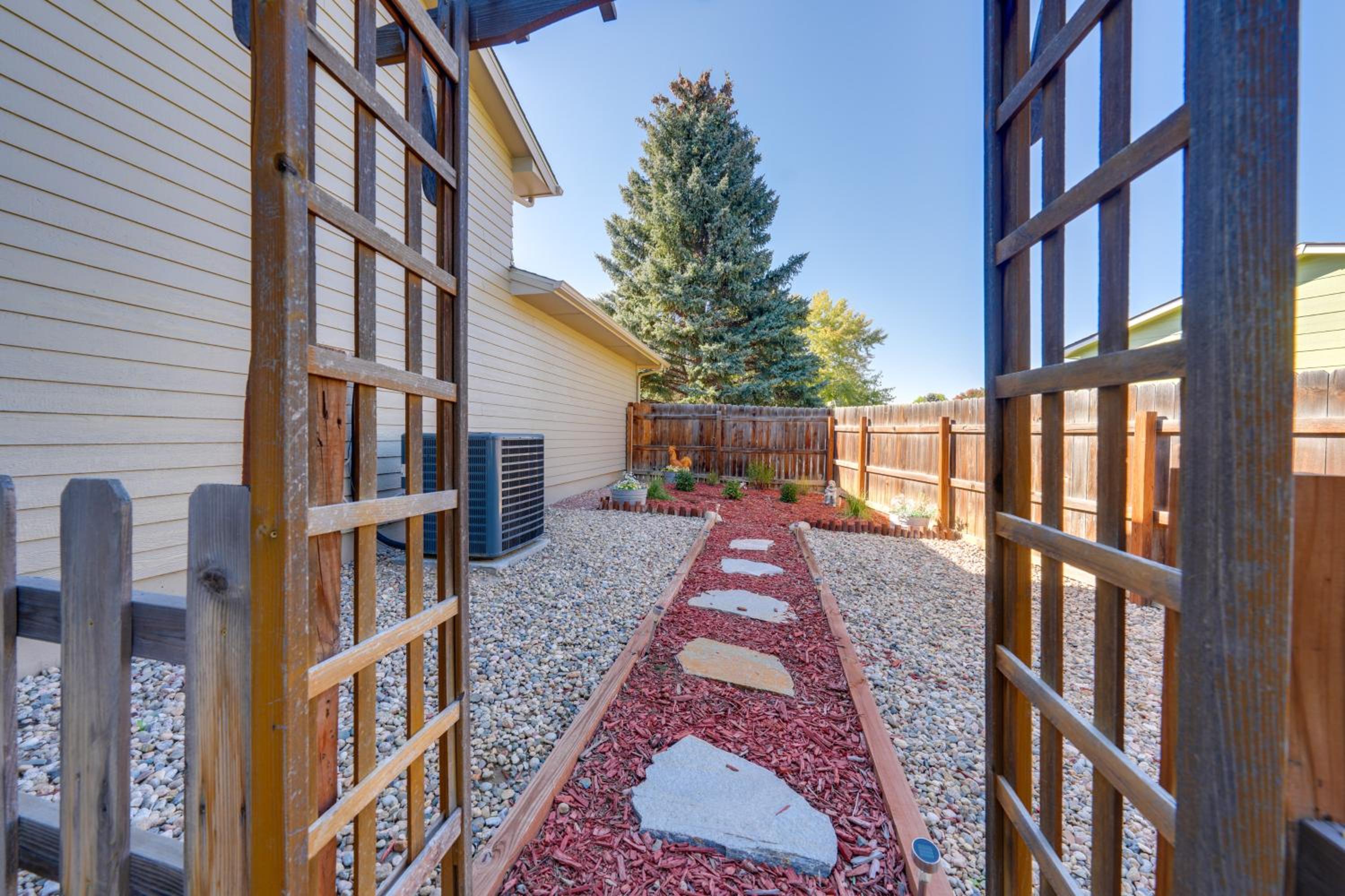 Loveland Peaks Retreat Family Home 3 Mi to Dtwn!