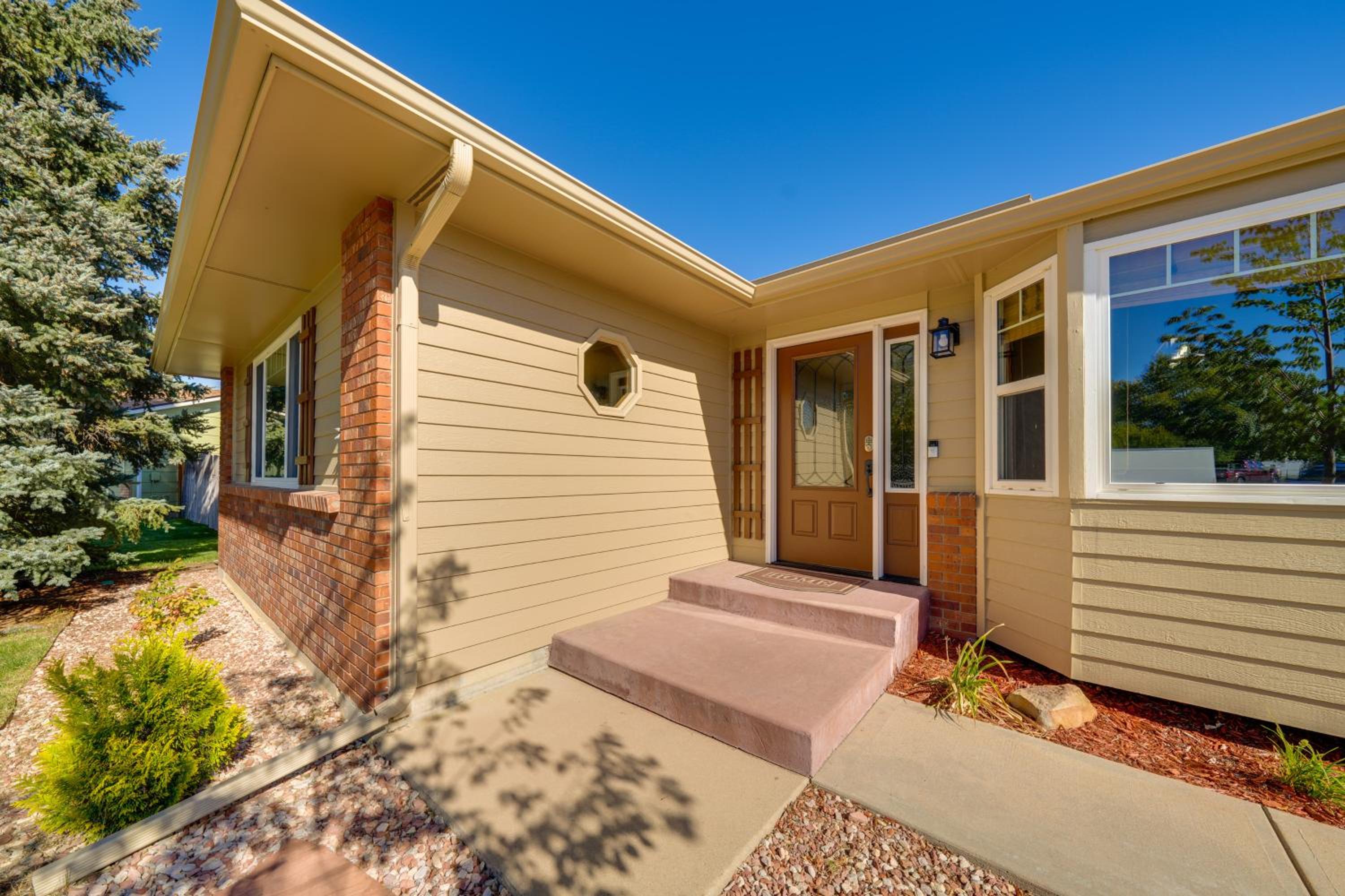 Loveland Peaks Retreat Family Home 3 Mi to Dtwn!