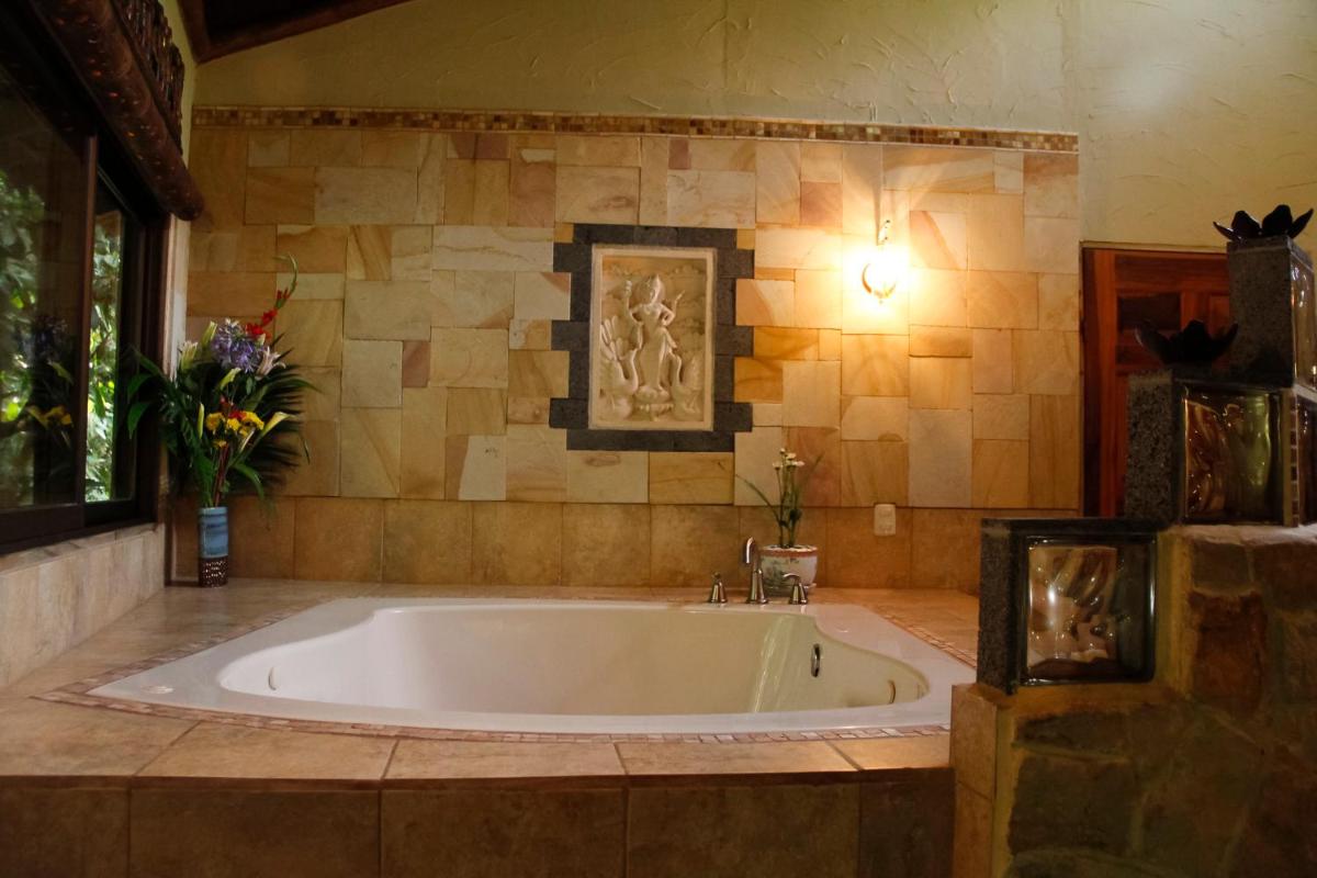 Jacuzzi