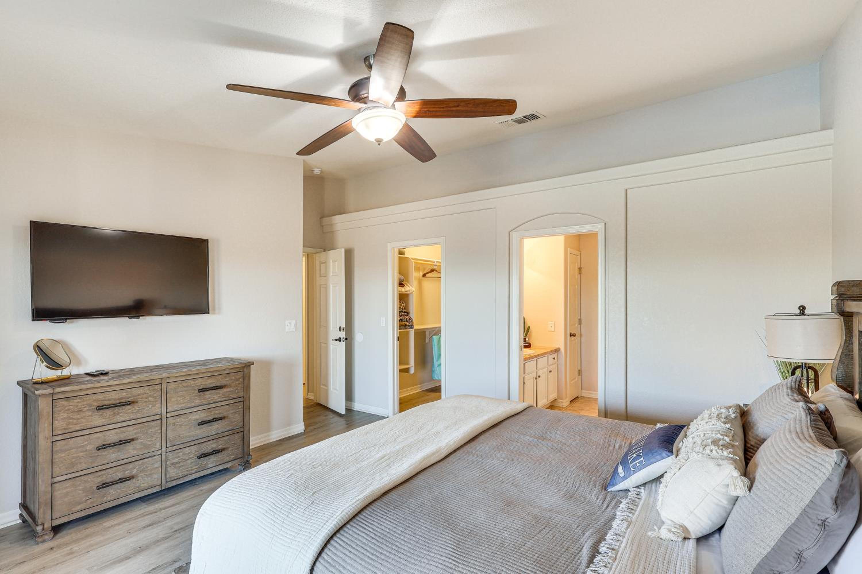 Pool, Games and Views! Lake Havasu City Family Home