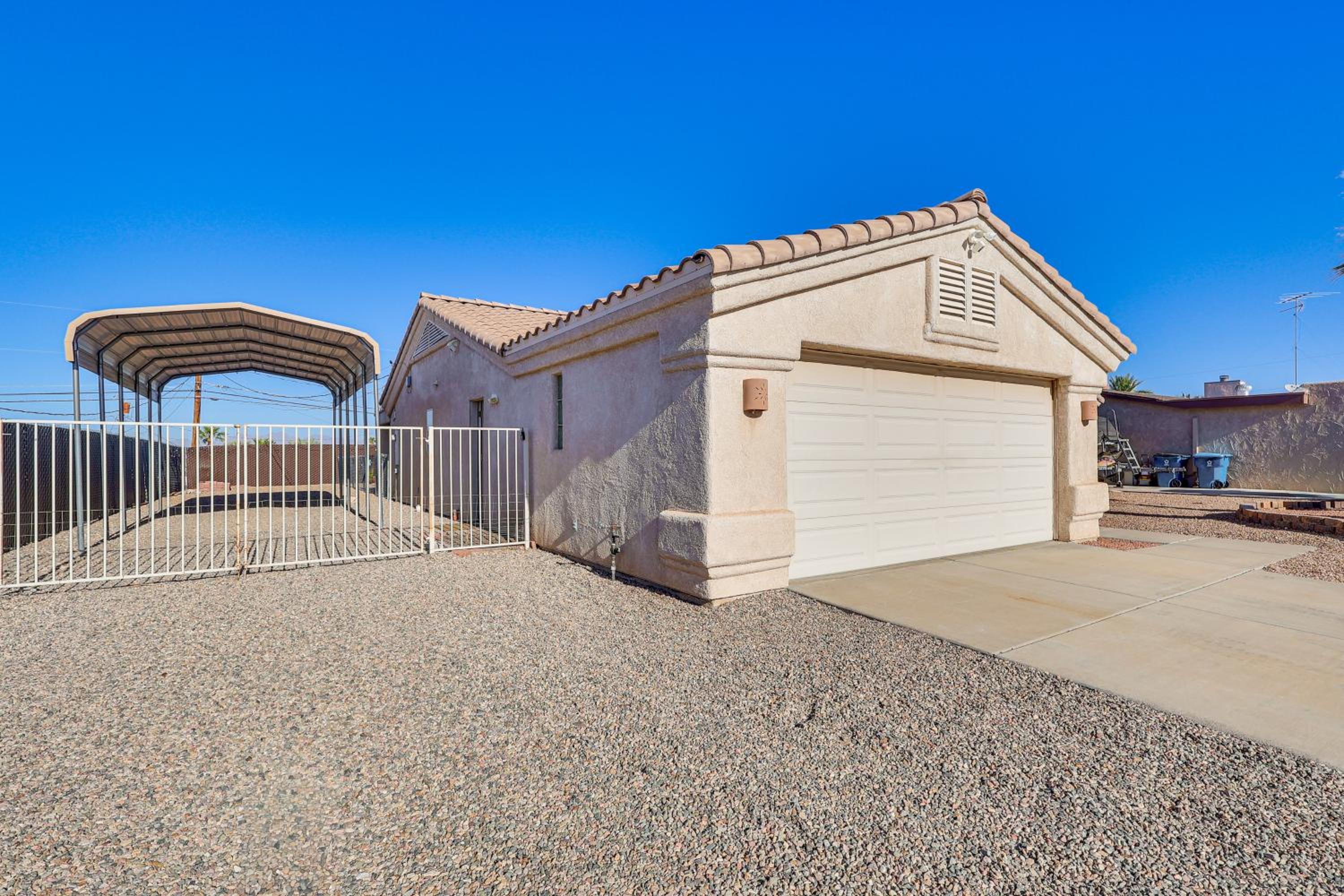 Pool, Games and Views! Lake Havasu City Family Home