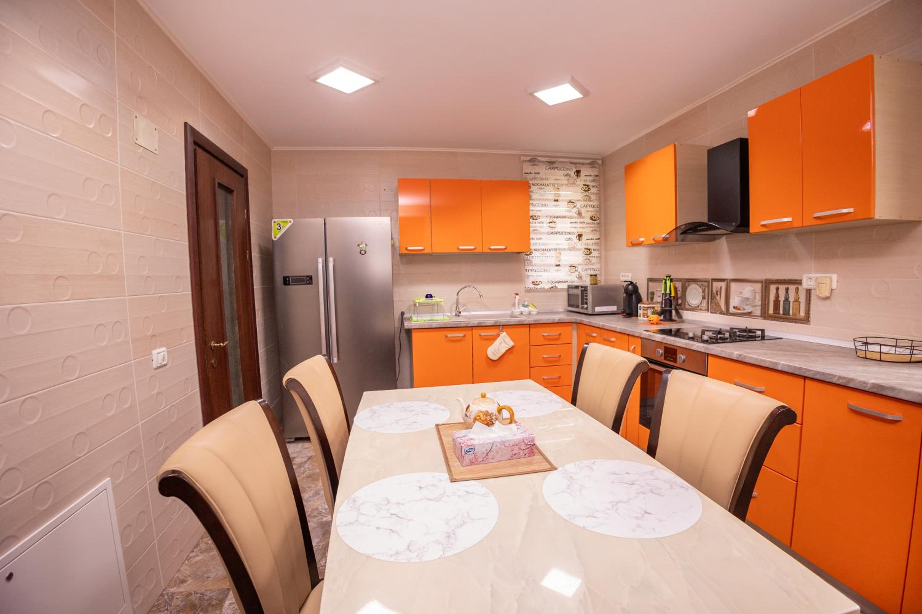 Cabana Walter Curtea de Arges with BBQ and Garden