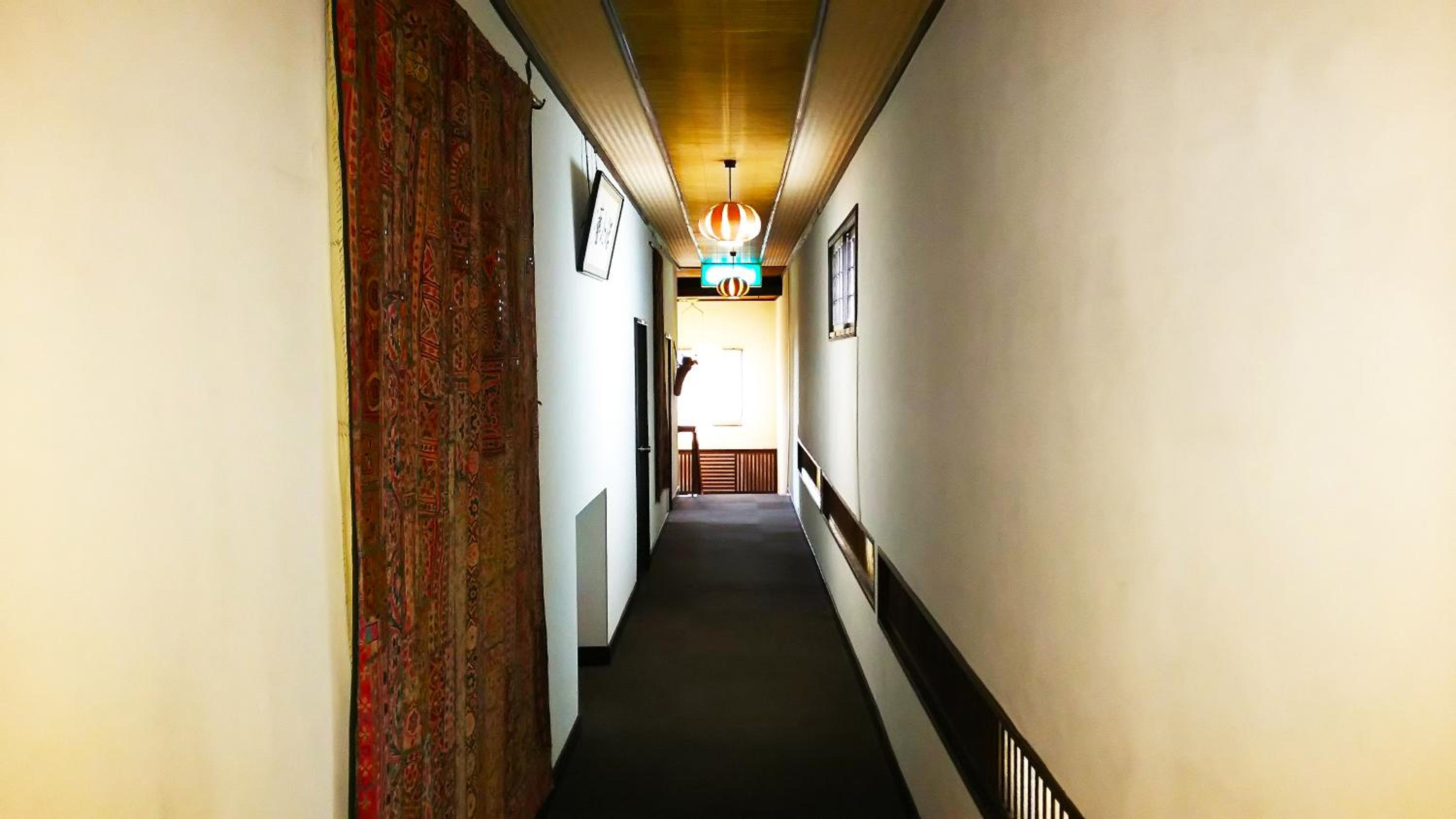 Rickshaw inn