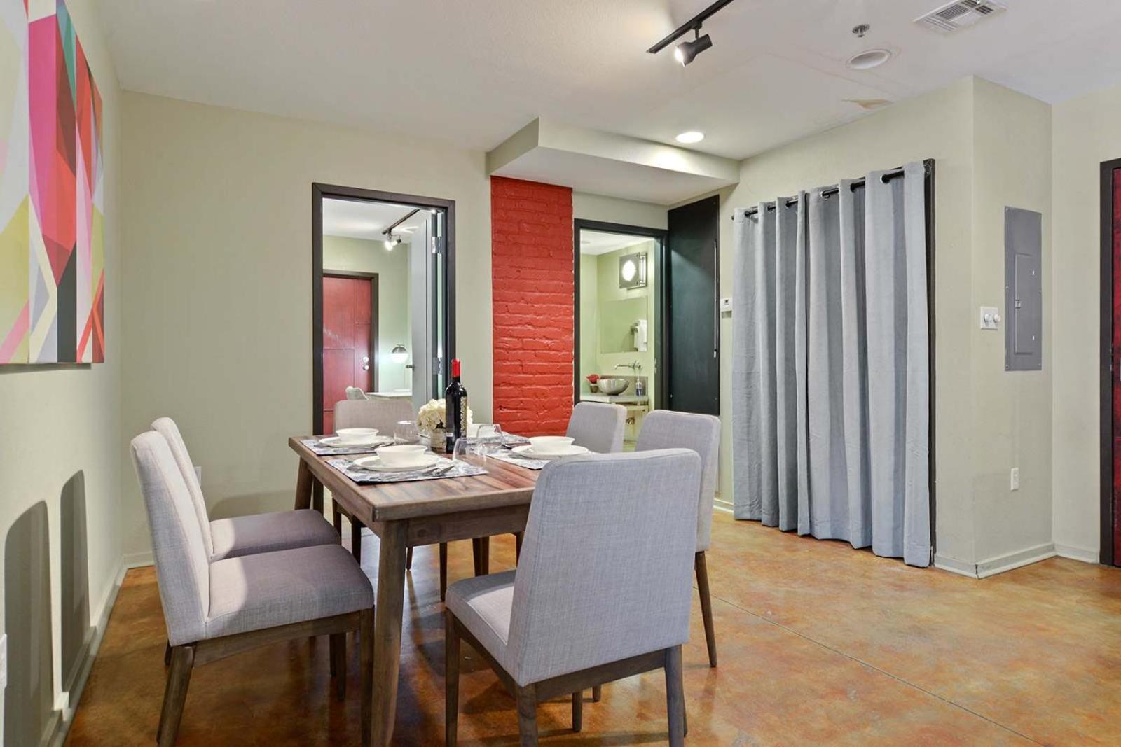 Group Getaway - 2 Modern 3BR-2BA Warehouse Flats - 6 Bedrooms & 4 Baths Total