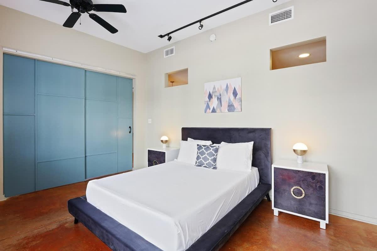 Group Getaway - 2 Modern 3BR-2BA Warehouse Flats - 6 Bedrooms & 4 Baths Total