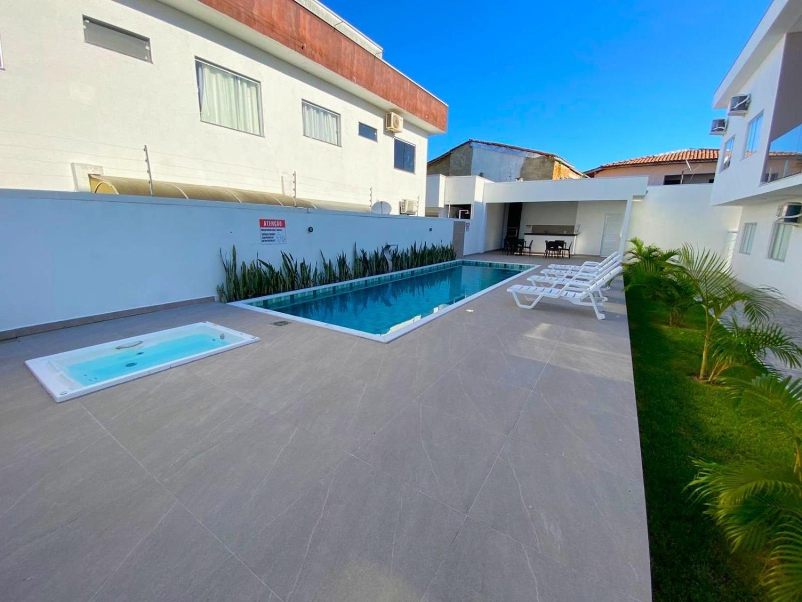Fully equipped apartments in a condo with a pool, 750m from the beach - VIFs