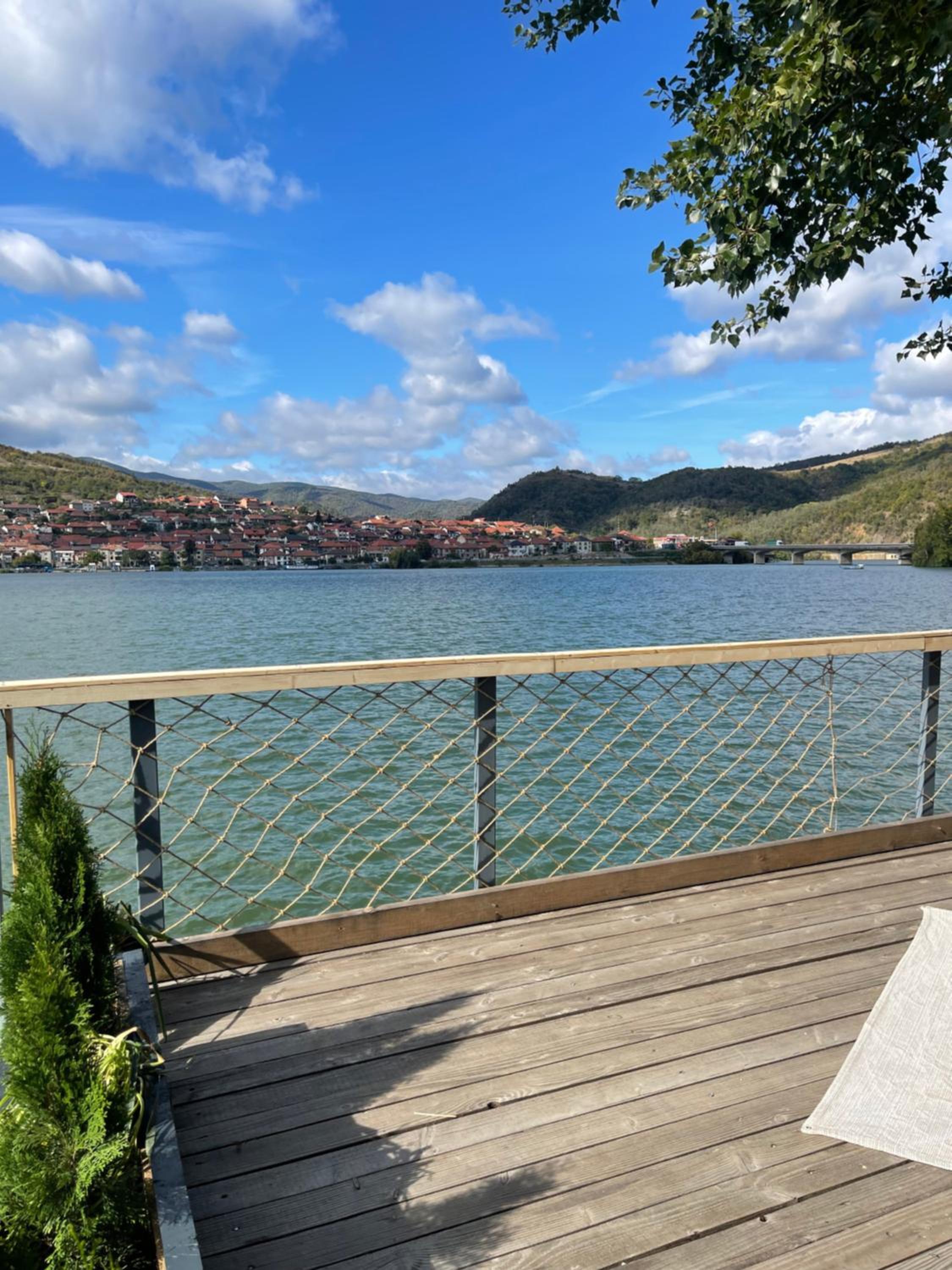 ISH Danube Village