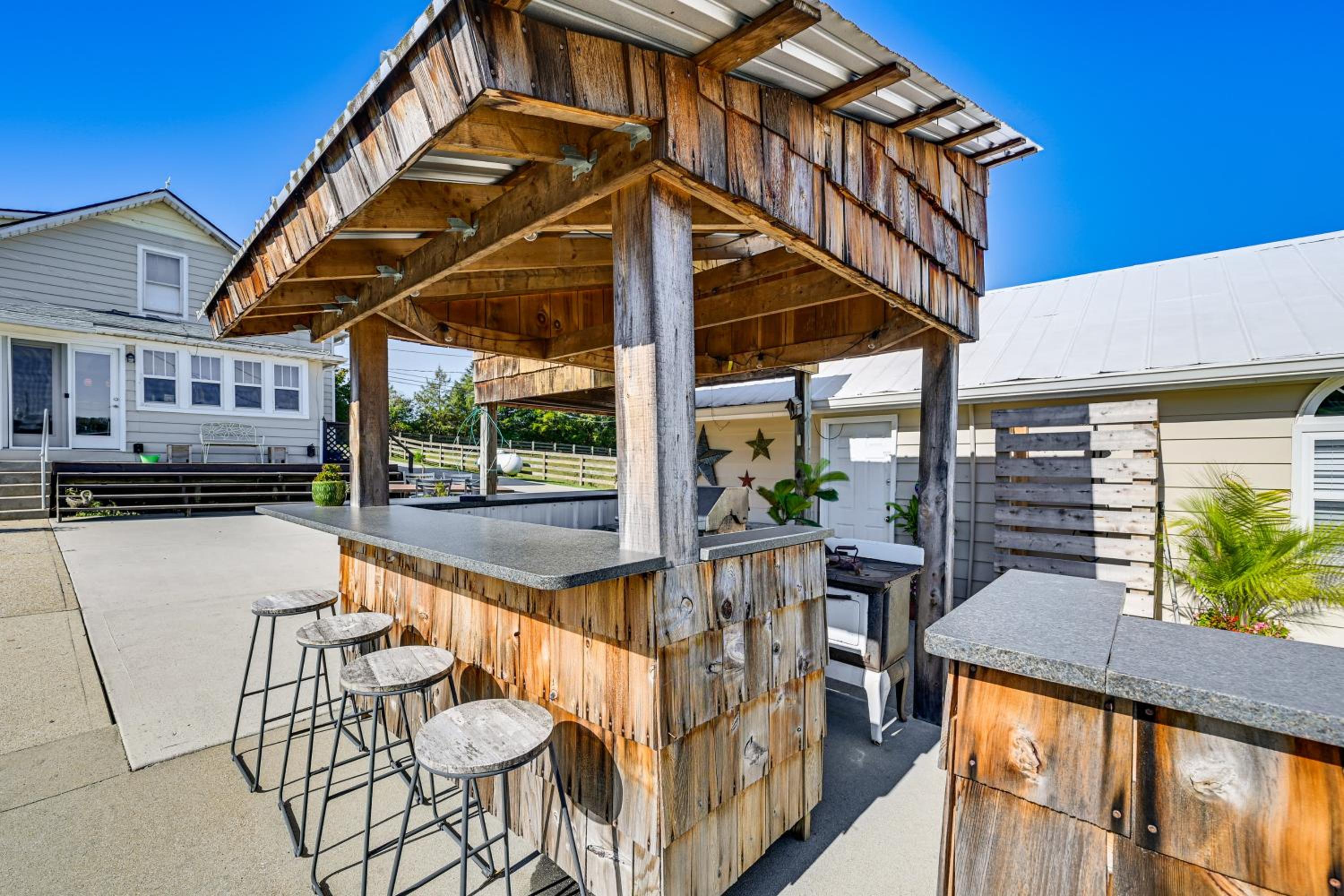 5 Mi to Dtwn Somerset! Country Retreat with Gazebo