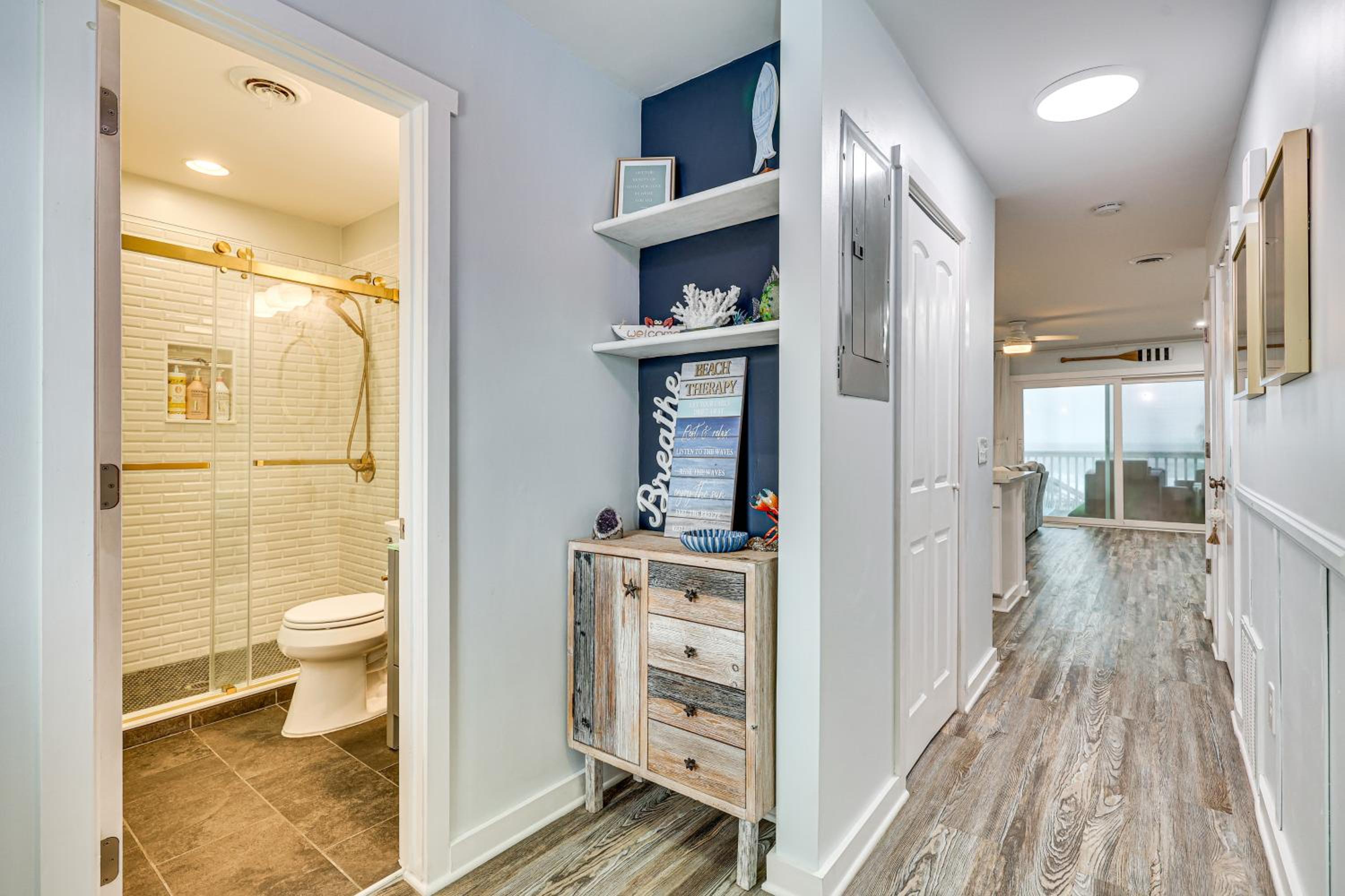Poolside Fun and Oceanfront Bliss Kure Beach Haven!