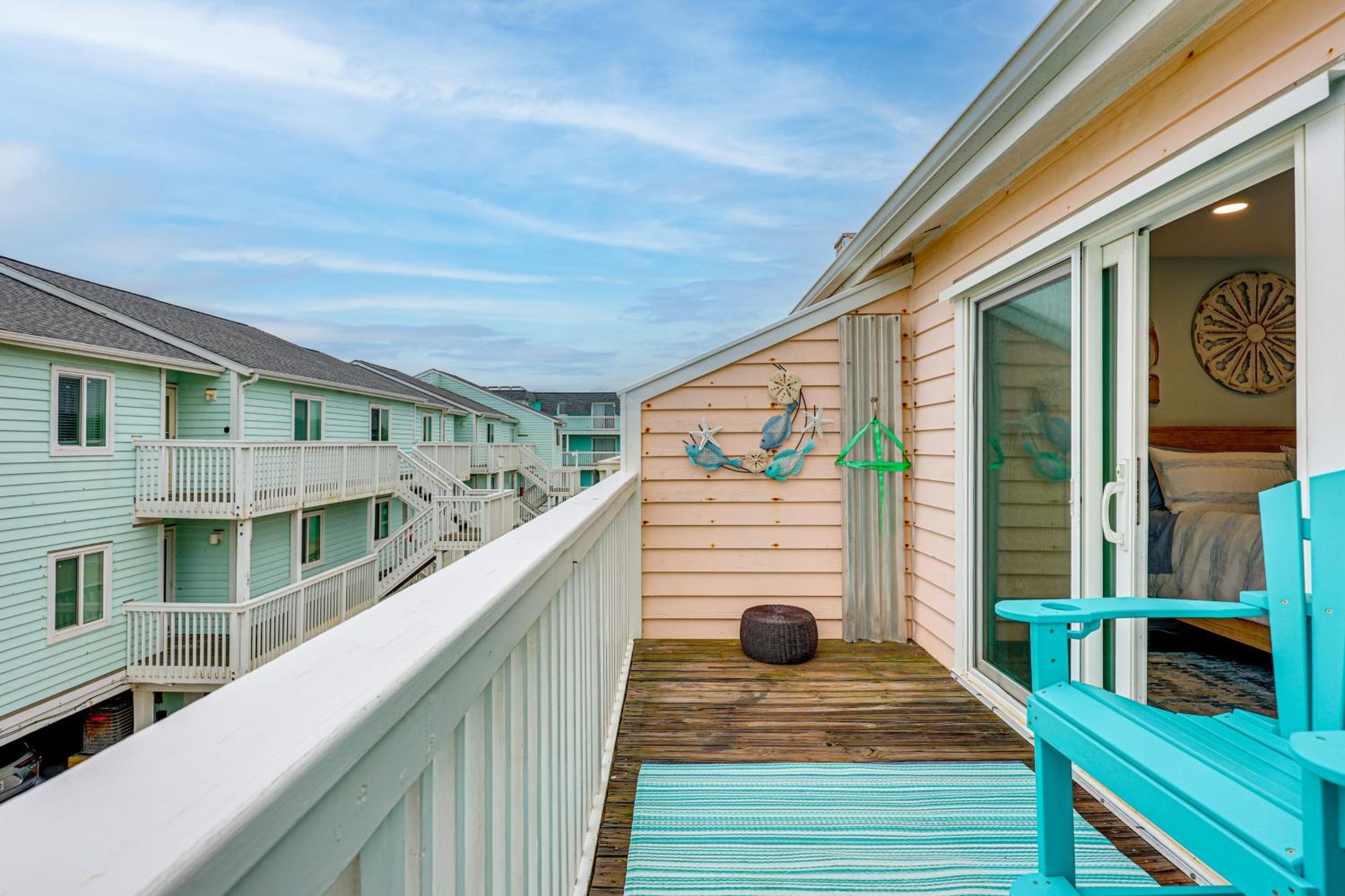 Poolside Fun and Oceanfront Bliss Kure Beach Haven!
