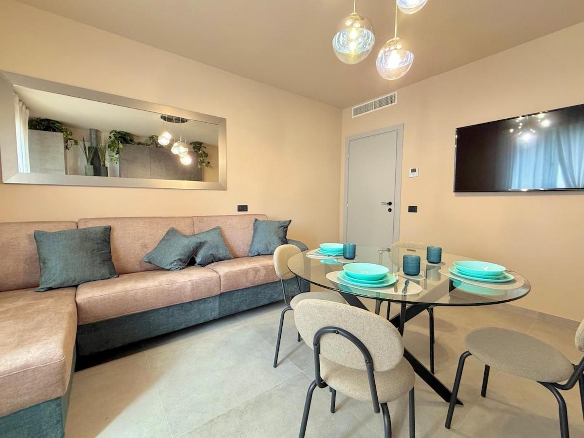 Alfieri3 - Netflix-Parking-Supermarket-Centro