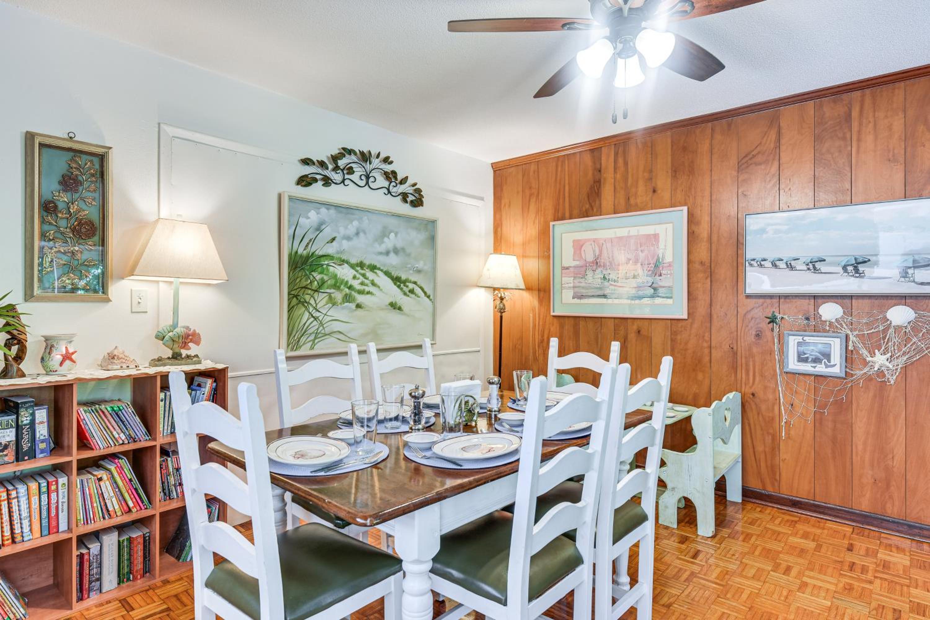 4 Mi to Okaloosa Fun Peaceful Holiday Retreat!