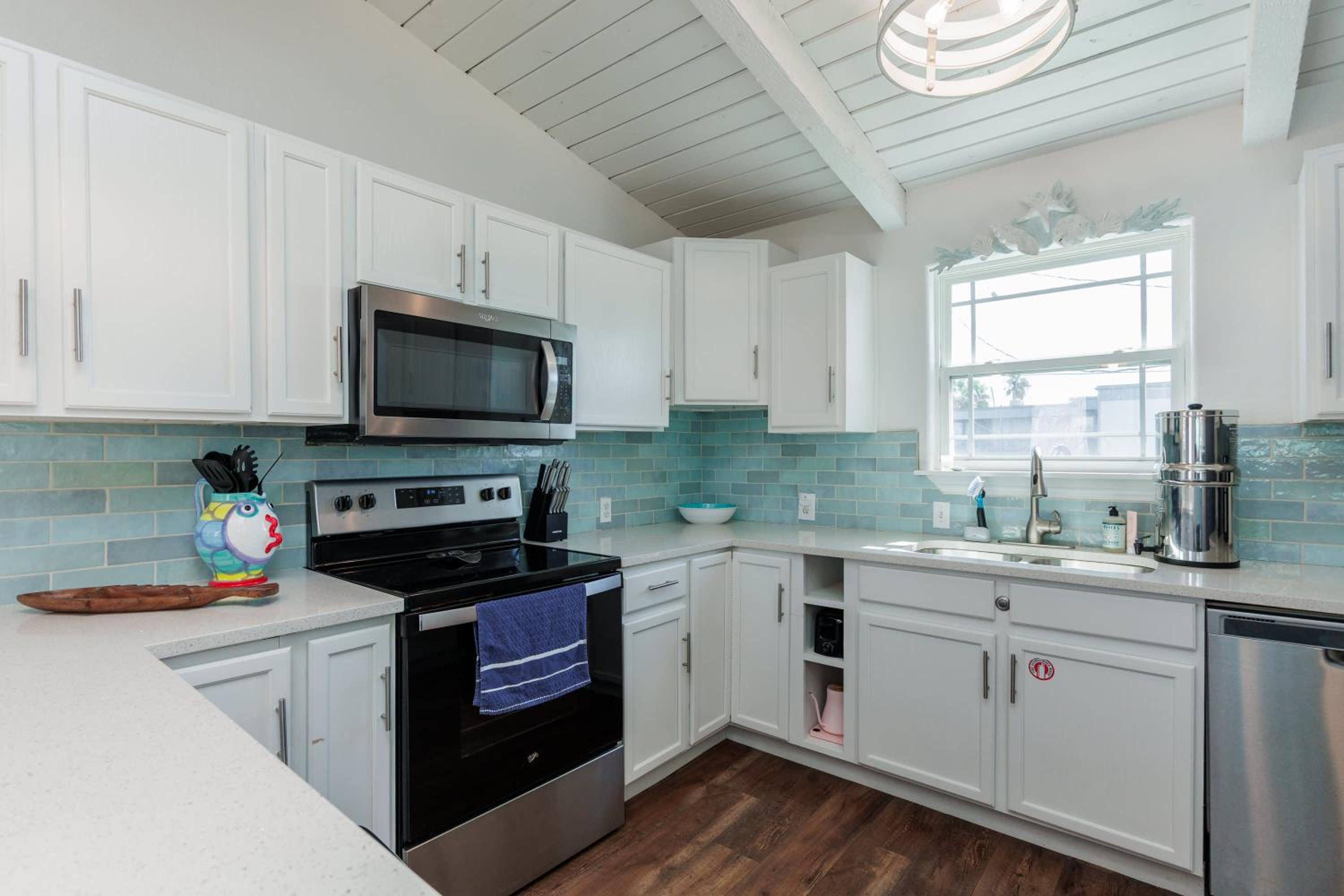 Someday Isle - 2BDR Home for 6