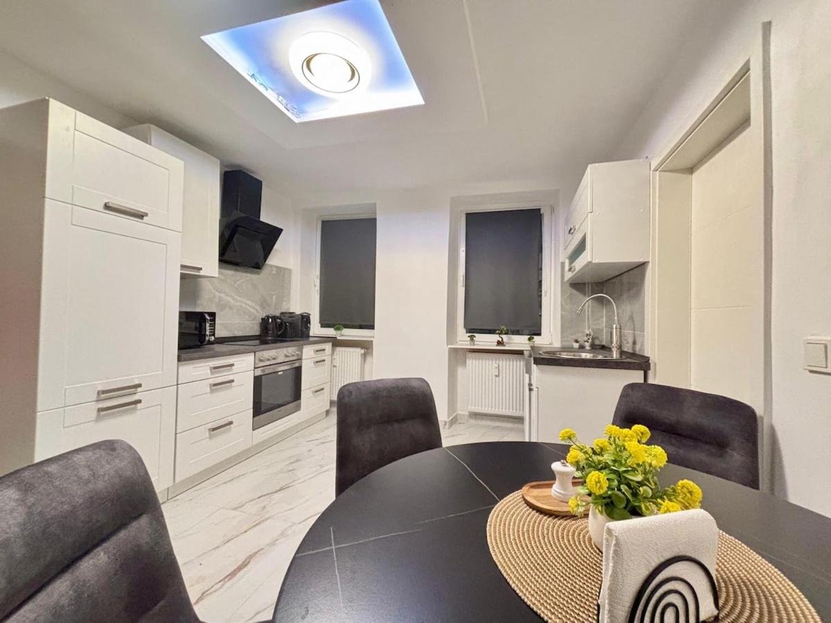 COMFY Ferienwohnung bei Saarbrücken - Uni & City Nah
