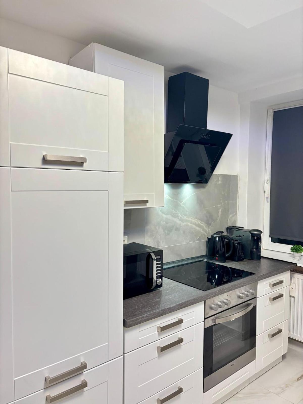 COMFY Ferienwohnung bei Saarbrücken - Uni & City Nah