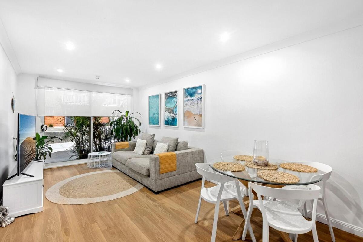 Cosy Apartment close to Manly Beach