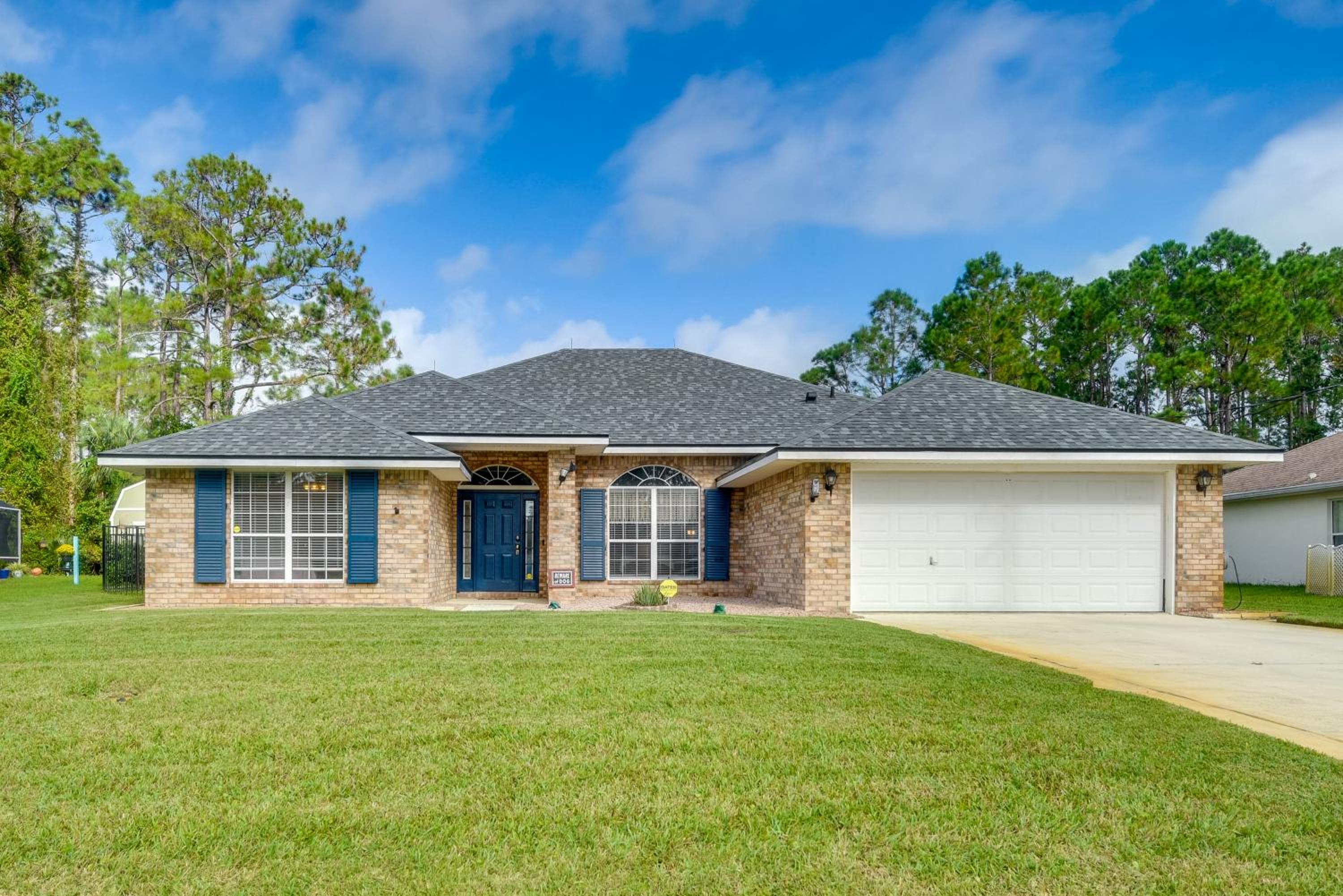 Golf, Shop and Explore Home 11 Mi to Flagler Beach!