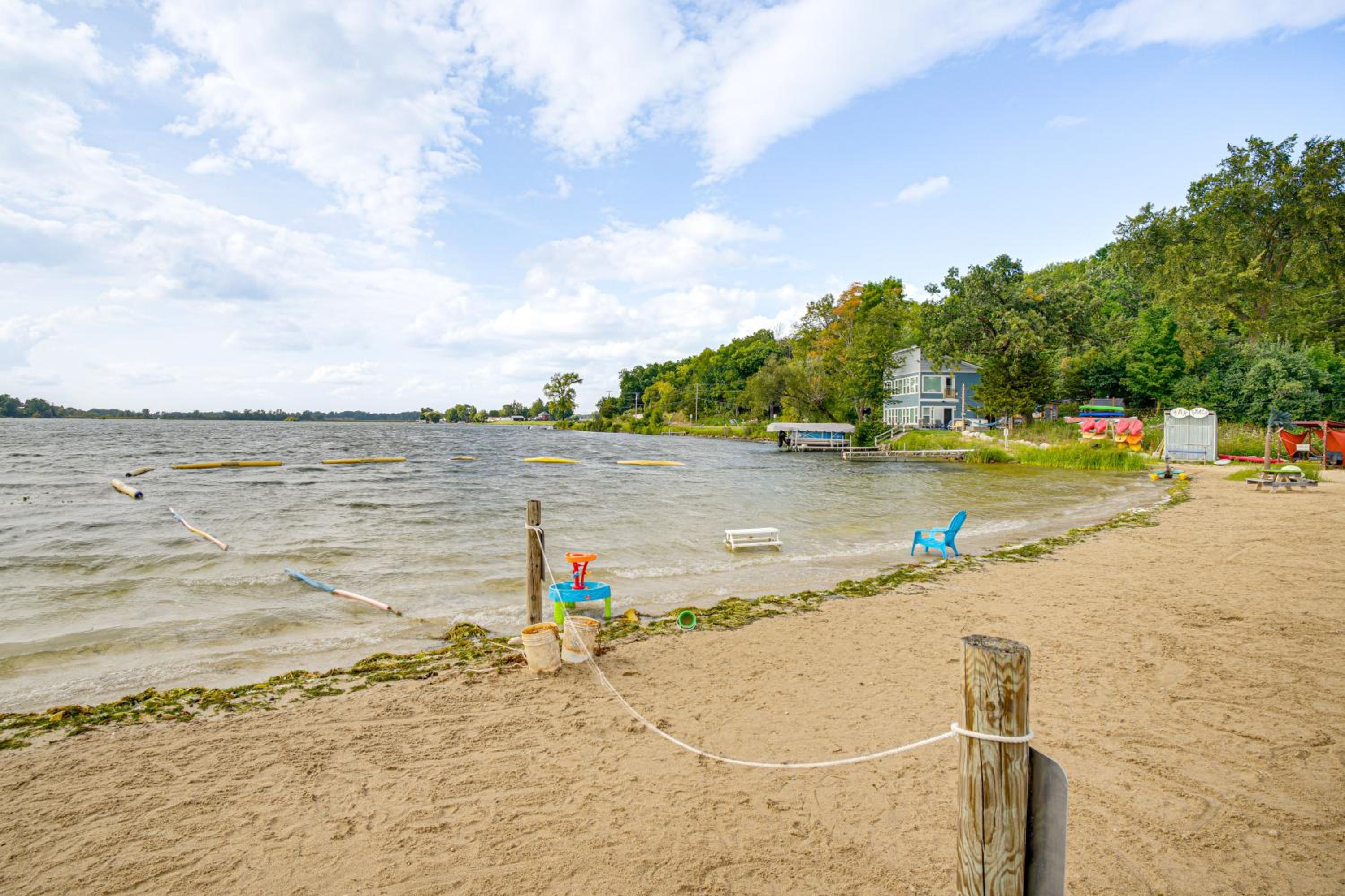 Lakefront Condo with Beach Access in Campbellsport!
