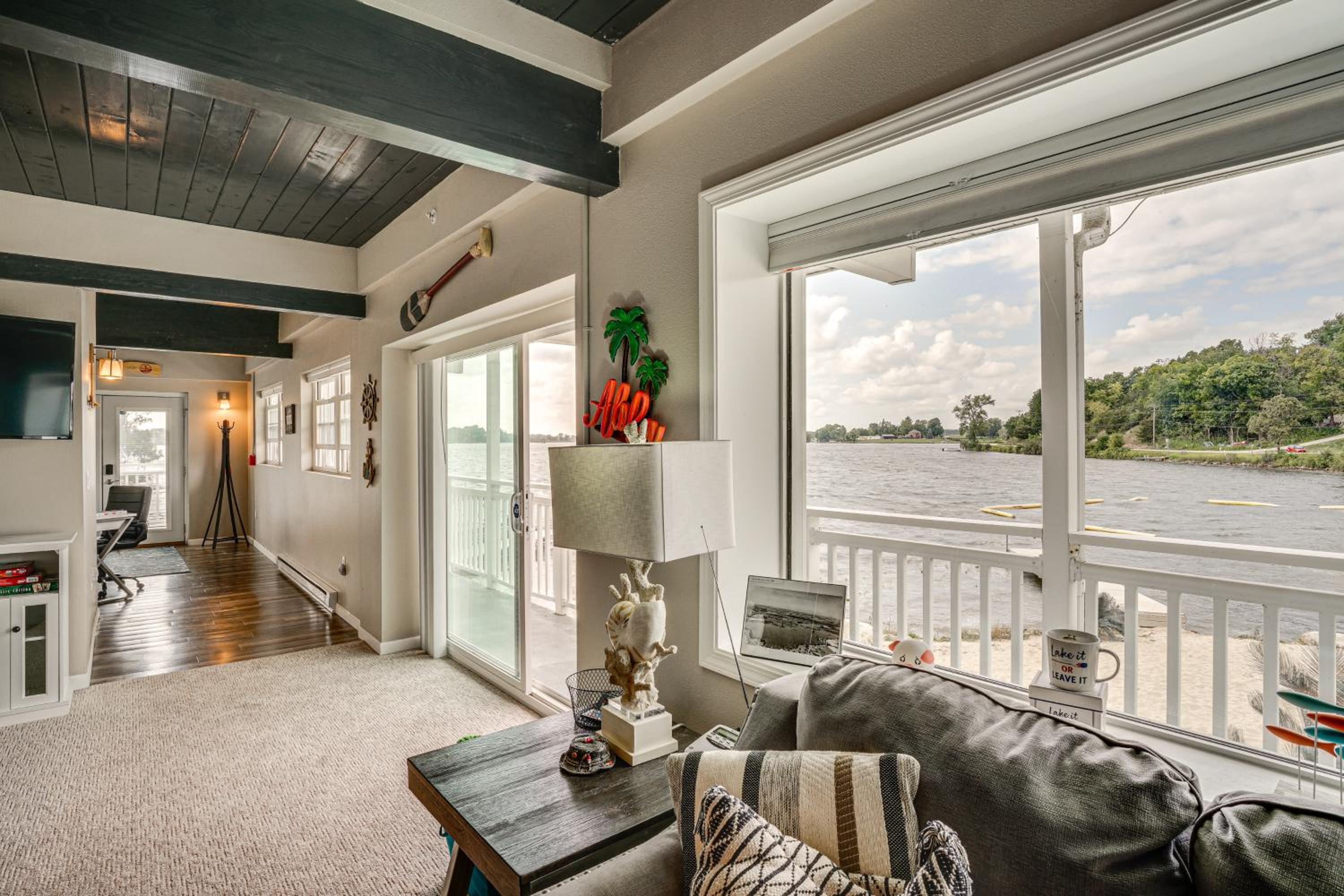 Lakefront Condo with Beach Access in Campbellsport!