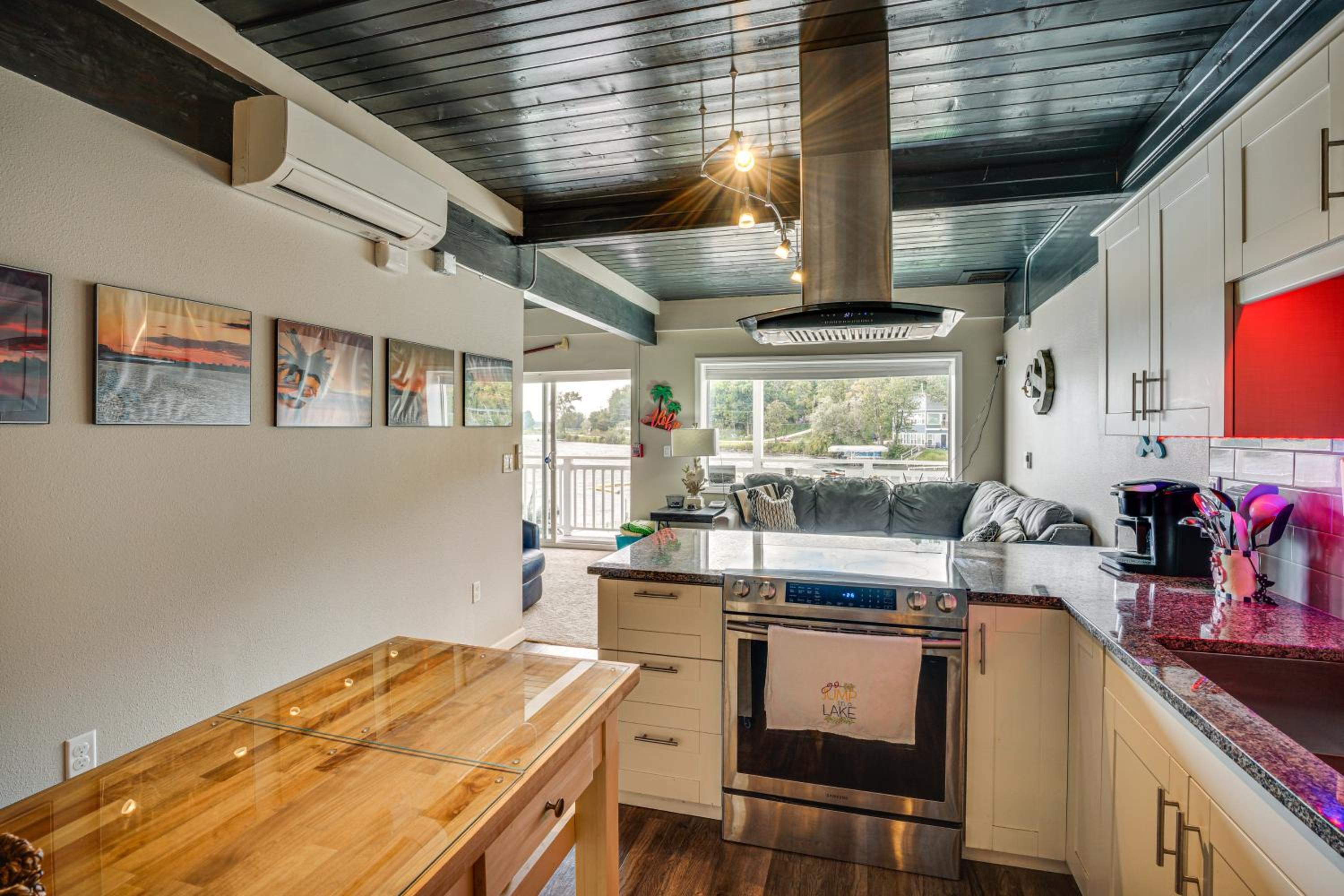 Lakefront Condo with Beach Access in Campbellsport!
