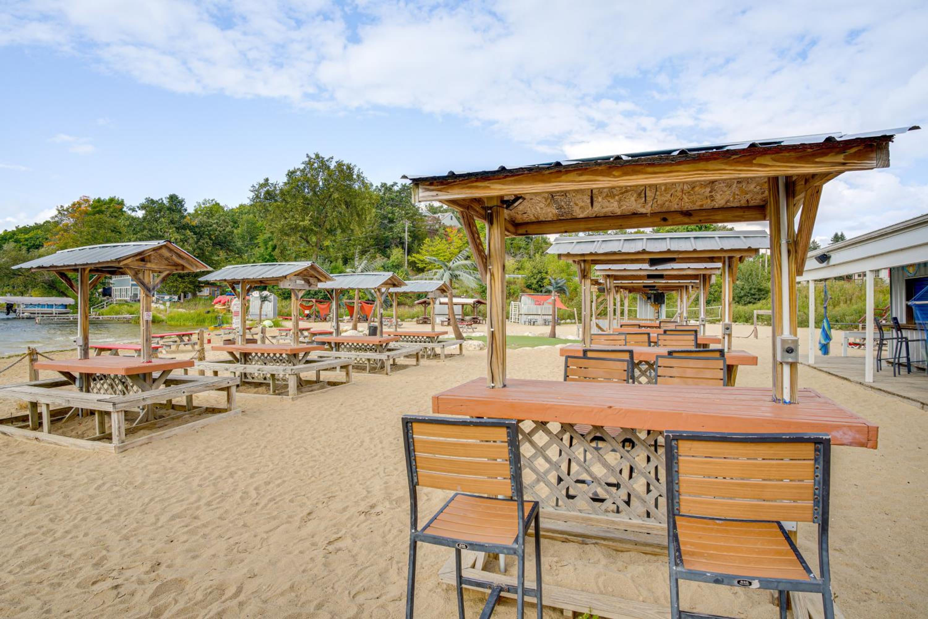 Lakefront Condo with Beach Access in Campbellsport!