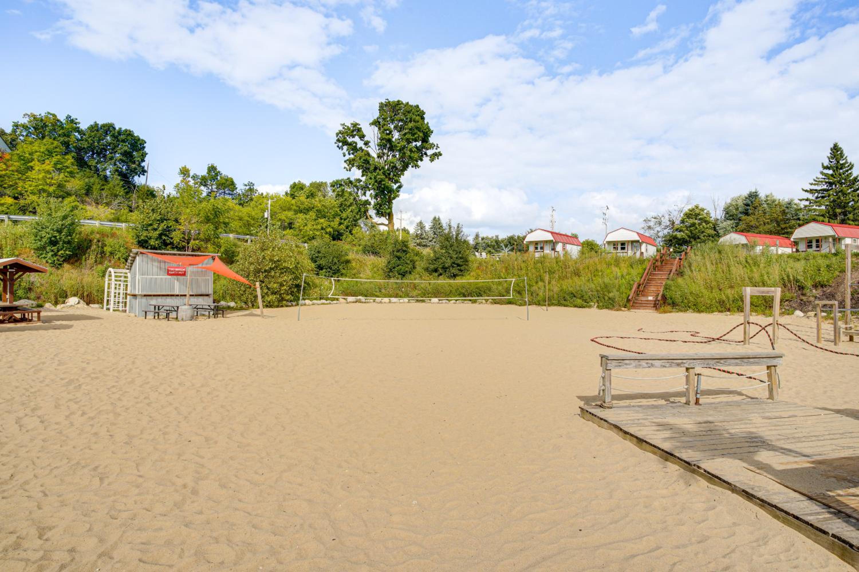 Lakefront Condo with Beach Access in Campbellsport!