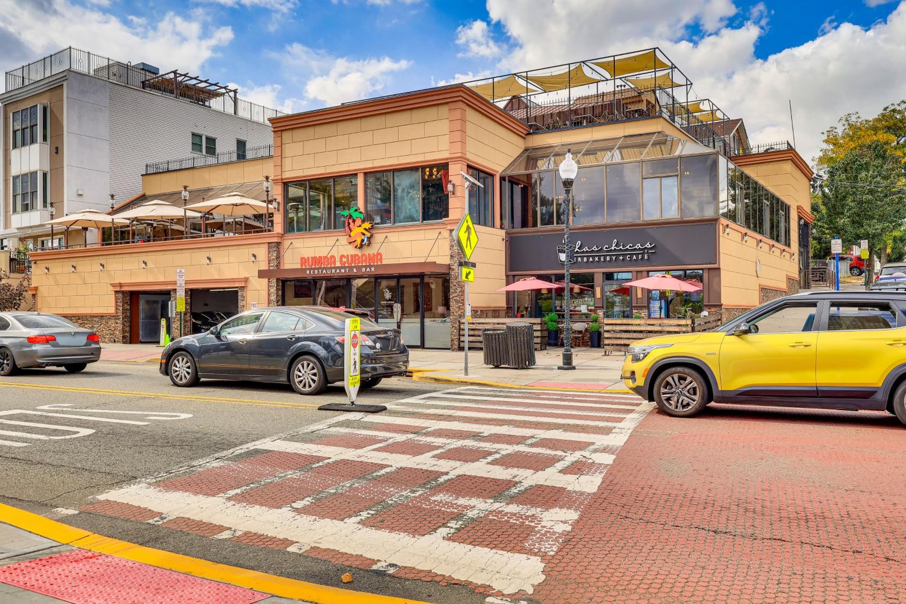 Easy NYC Commute Getaway Near World Cup and Parks