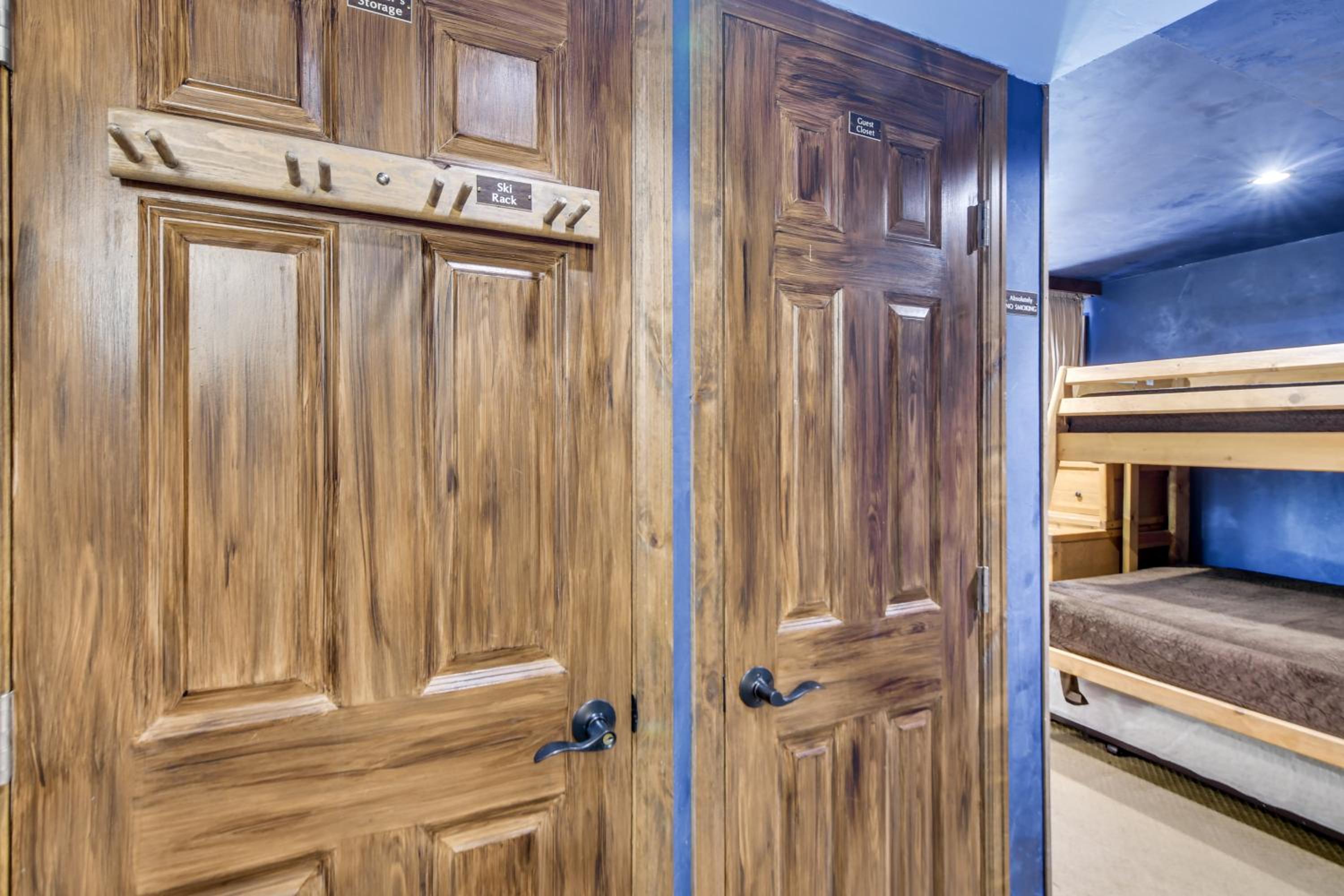 Ski-InandSki-Out Condo with Patio in Steamboat Springs