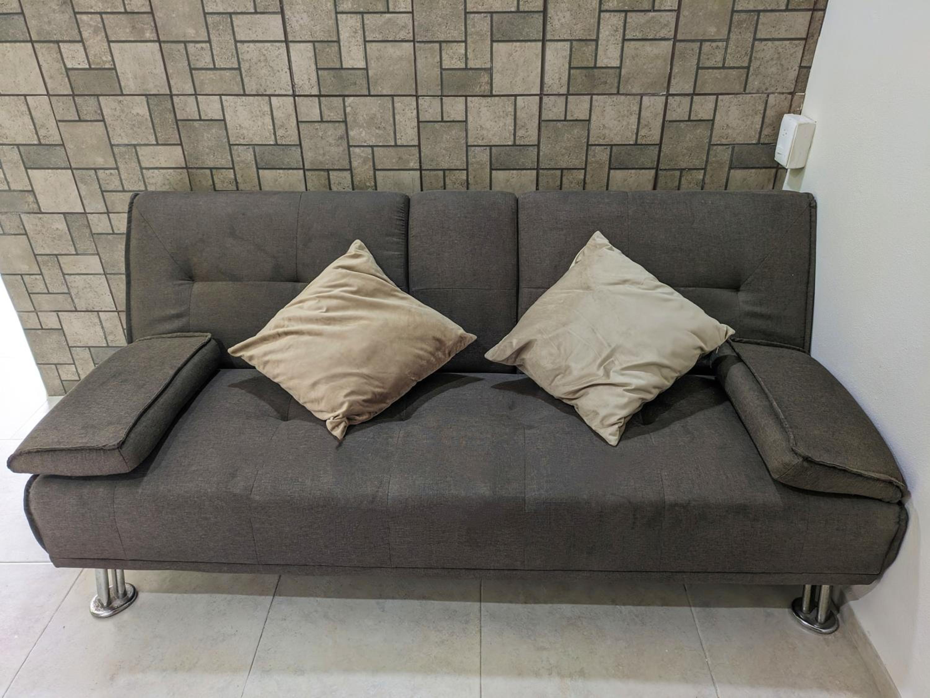 Modern Cozy King Bed 1BR Walk to Beach Kitchen Digital Nomad Fast WiFi AC 4B