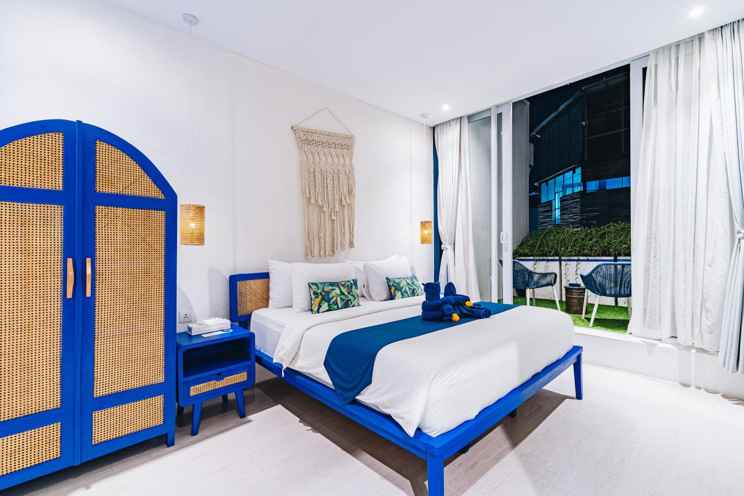 Luxury Modern Villa - 7 Mins to Old Man's Canggu