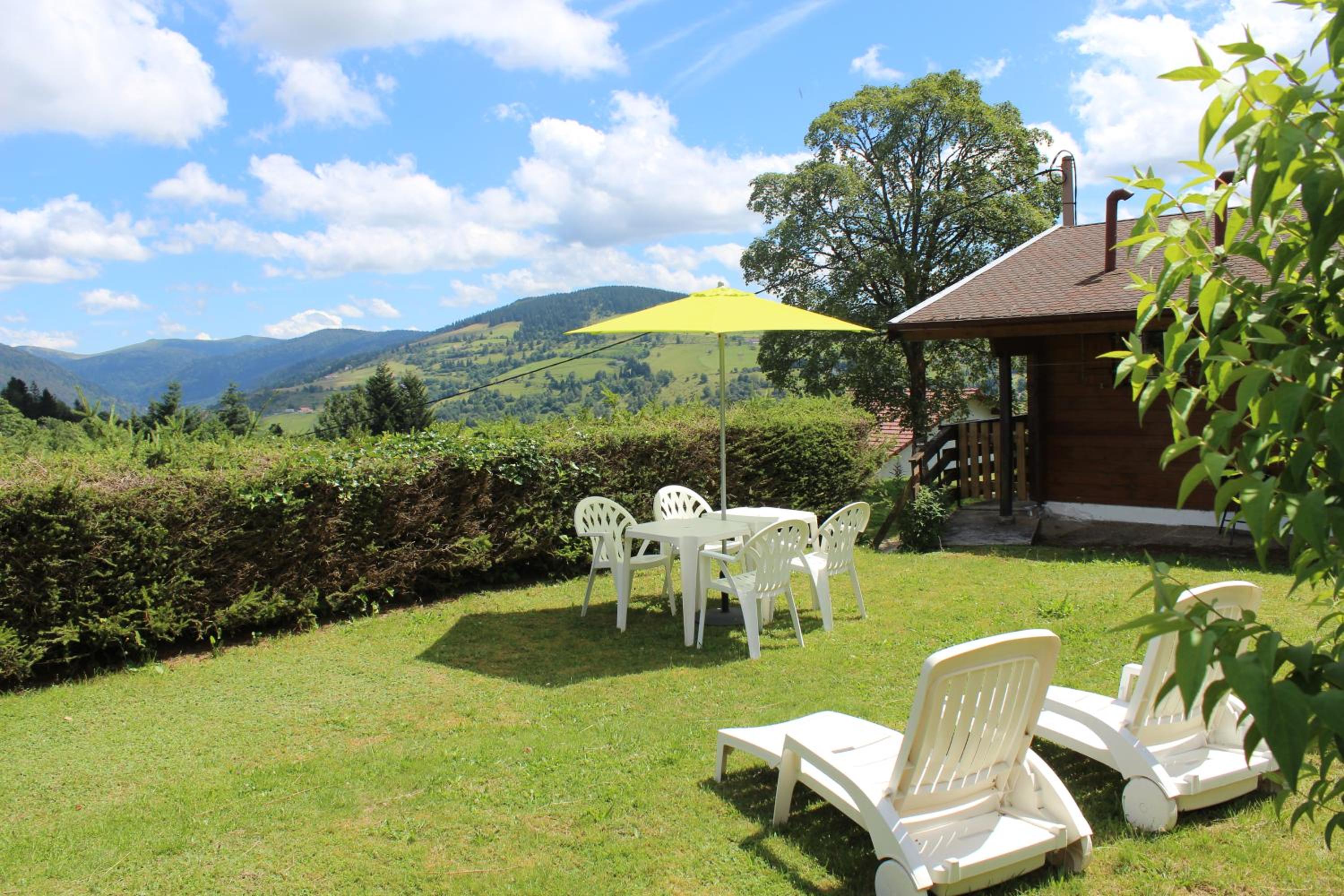 Chalet Les Jonquilles view 5
