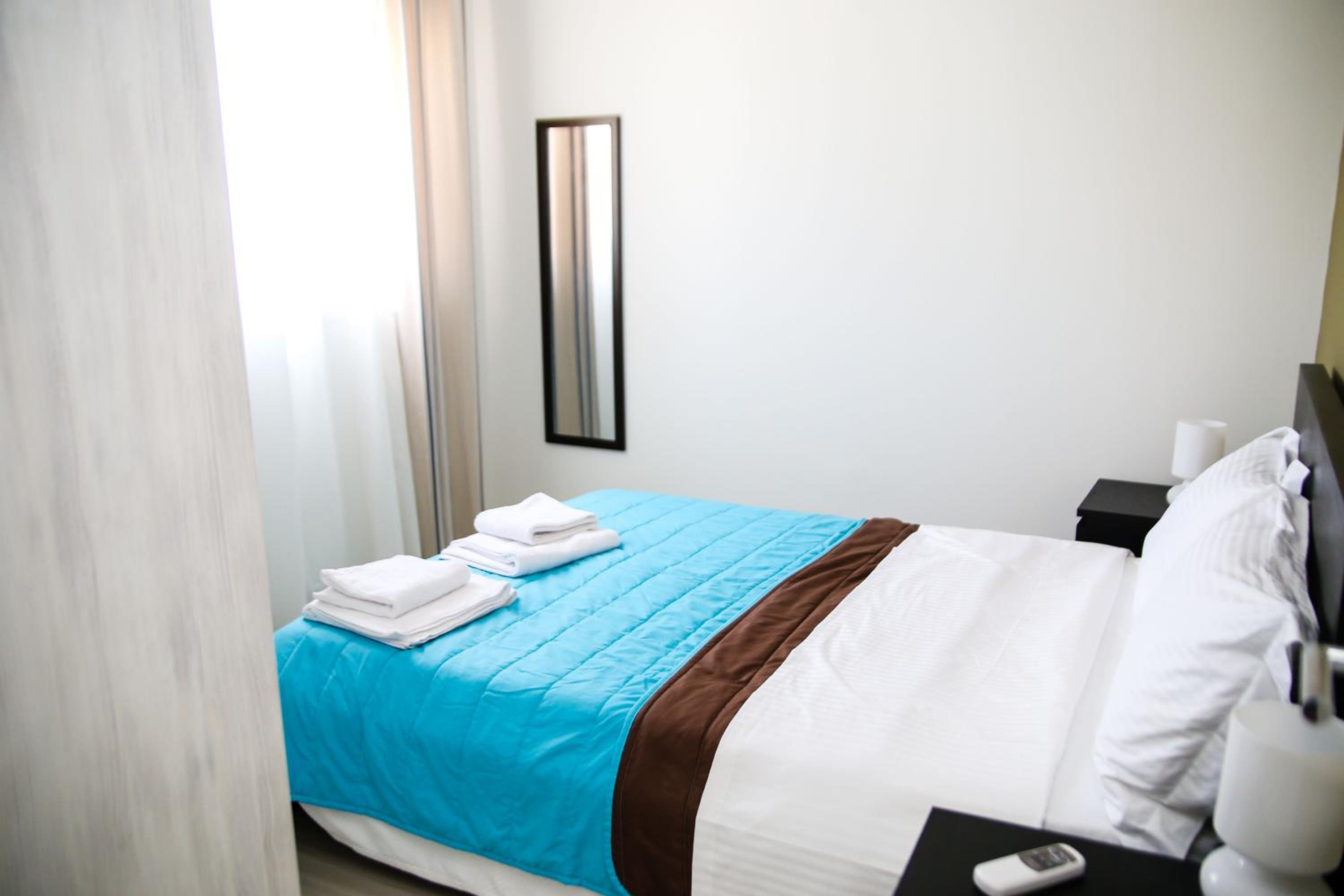 Aquarius House view 4