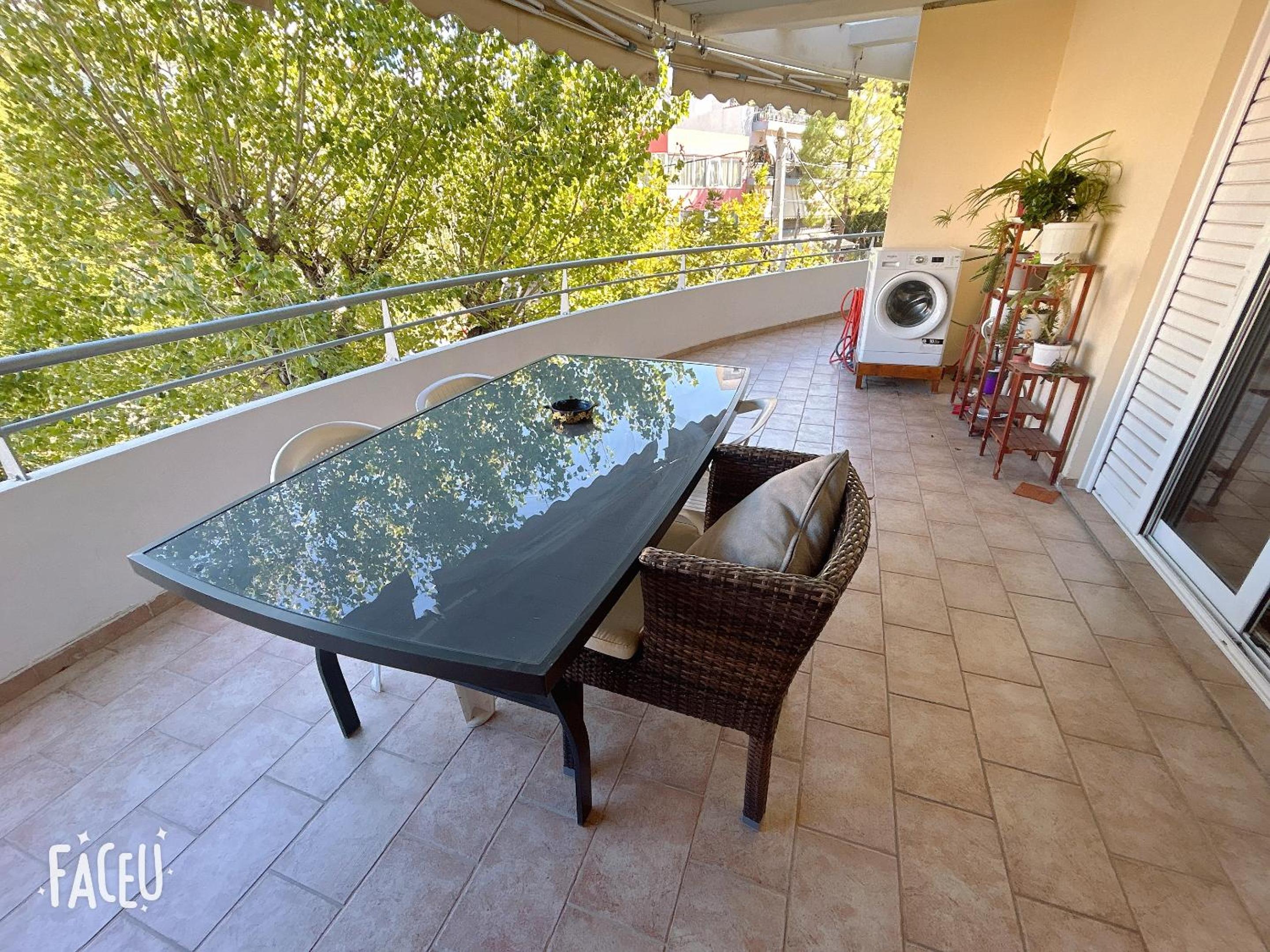Home under the olive branches