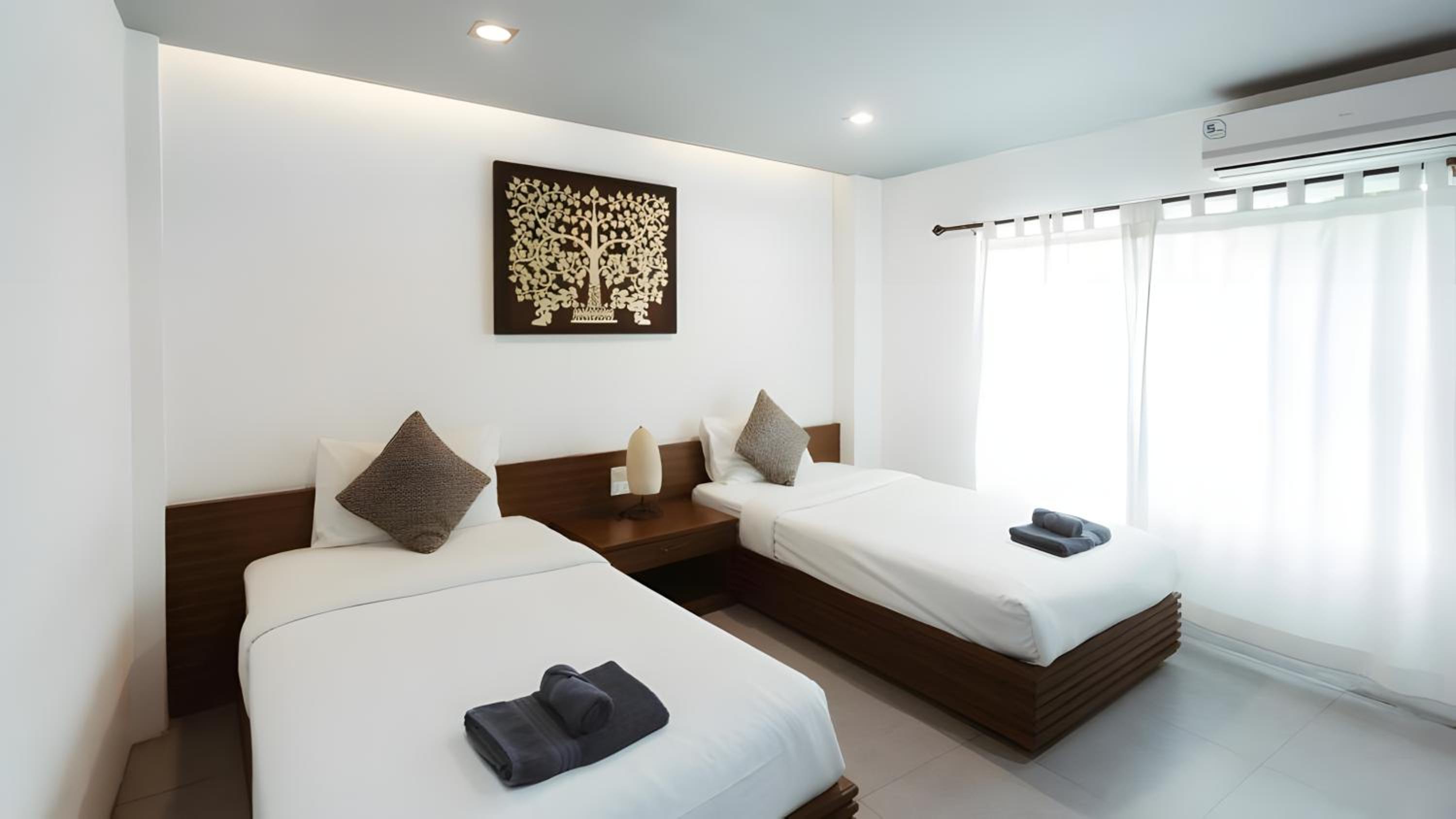 XX Snap Inn Thaphae Chiang Mai