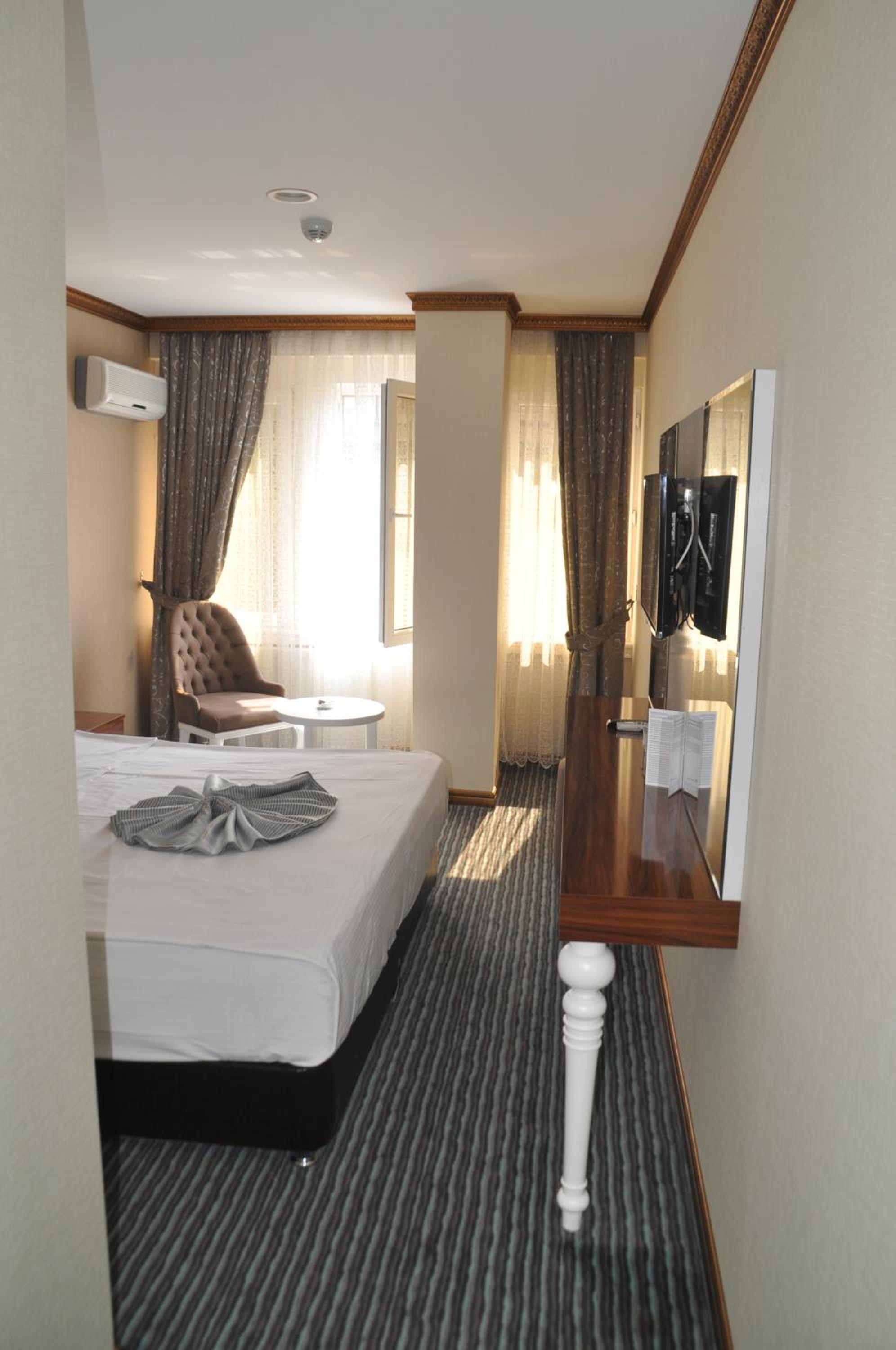 Grand Sera Hotel - Image 39