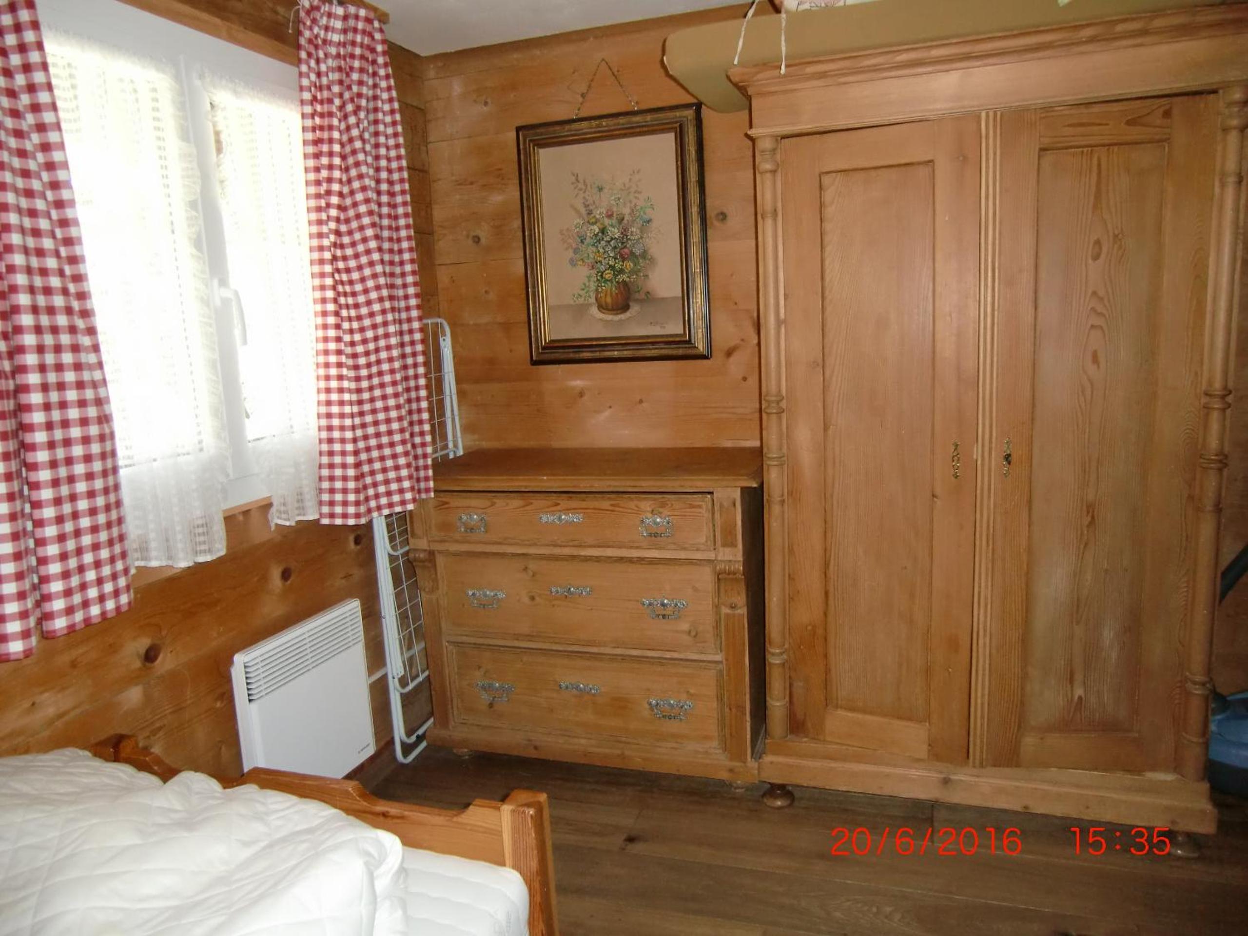 Photo 50