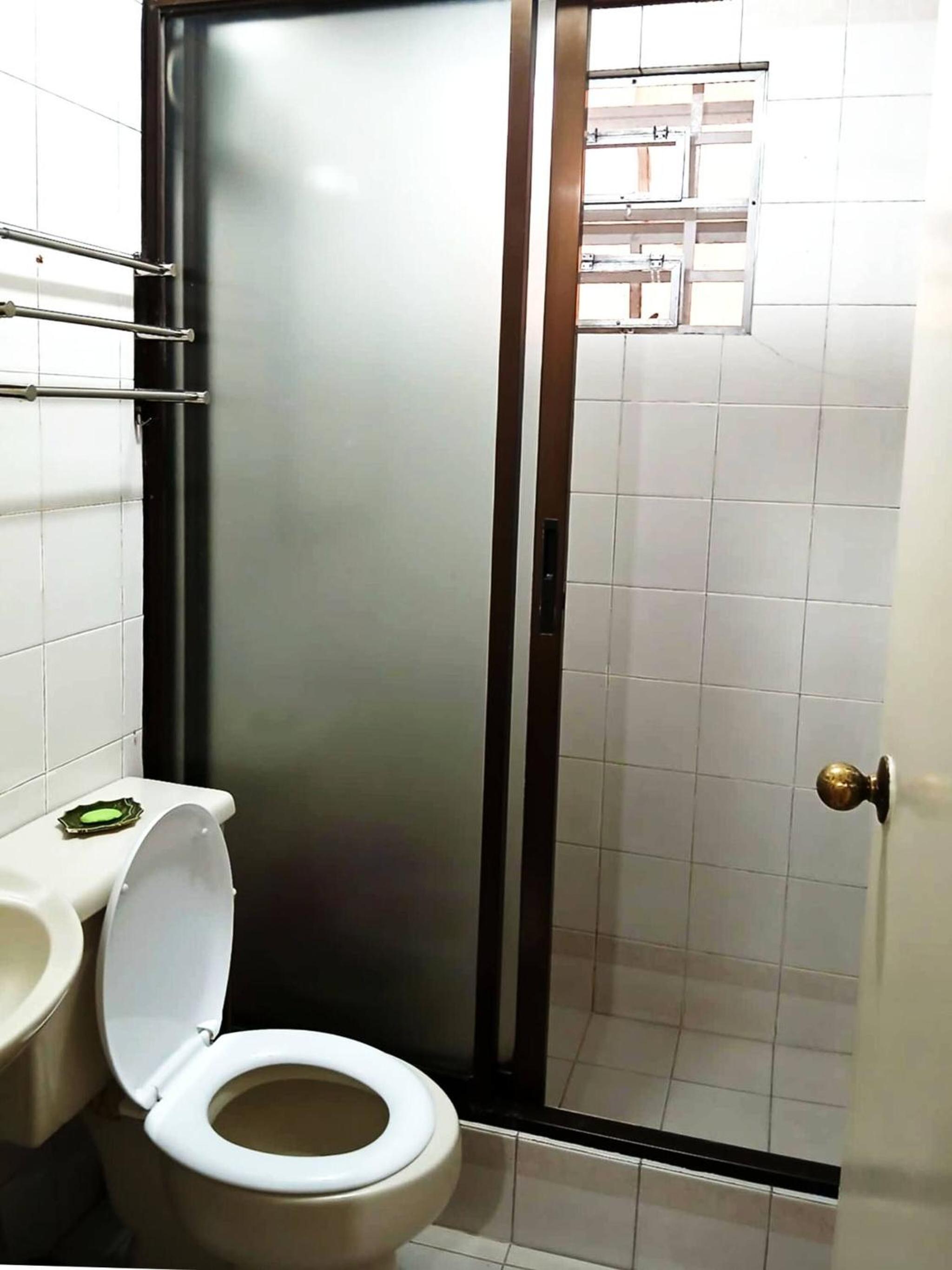 3 Bedroom House in the Heart of Baguio with Garage