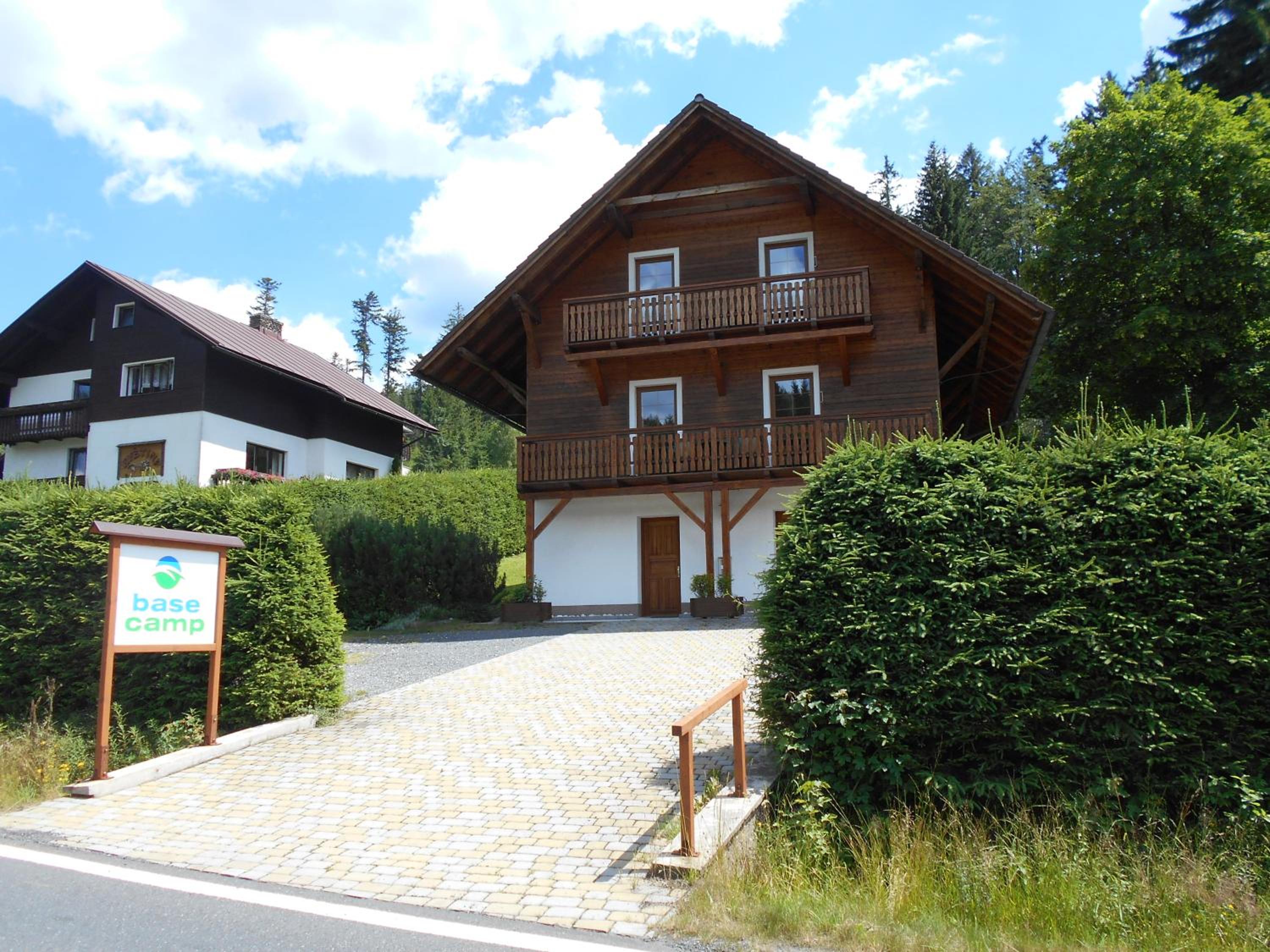Apartmány Base Camp view 2
