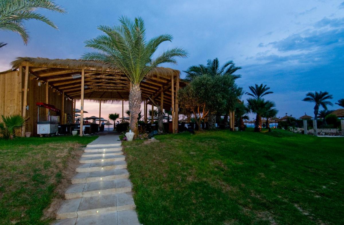 outdoor BBQ area