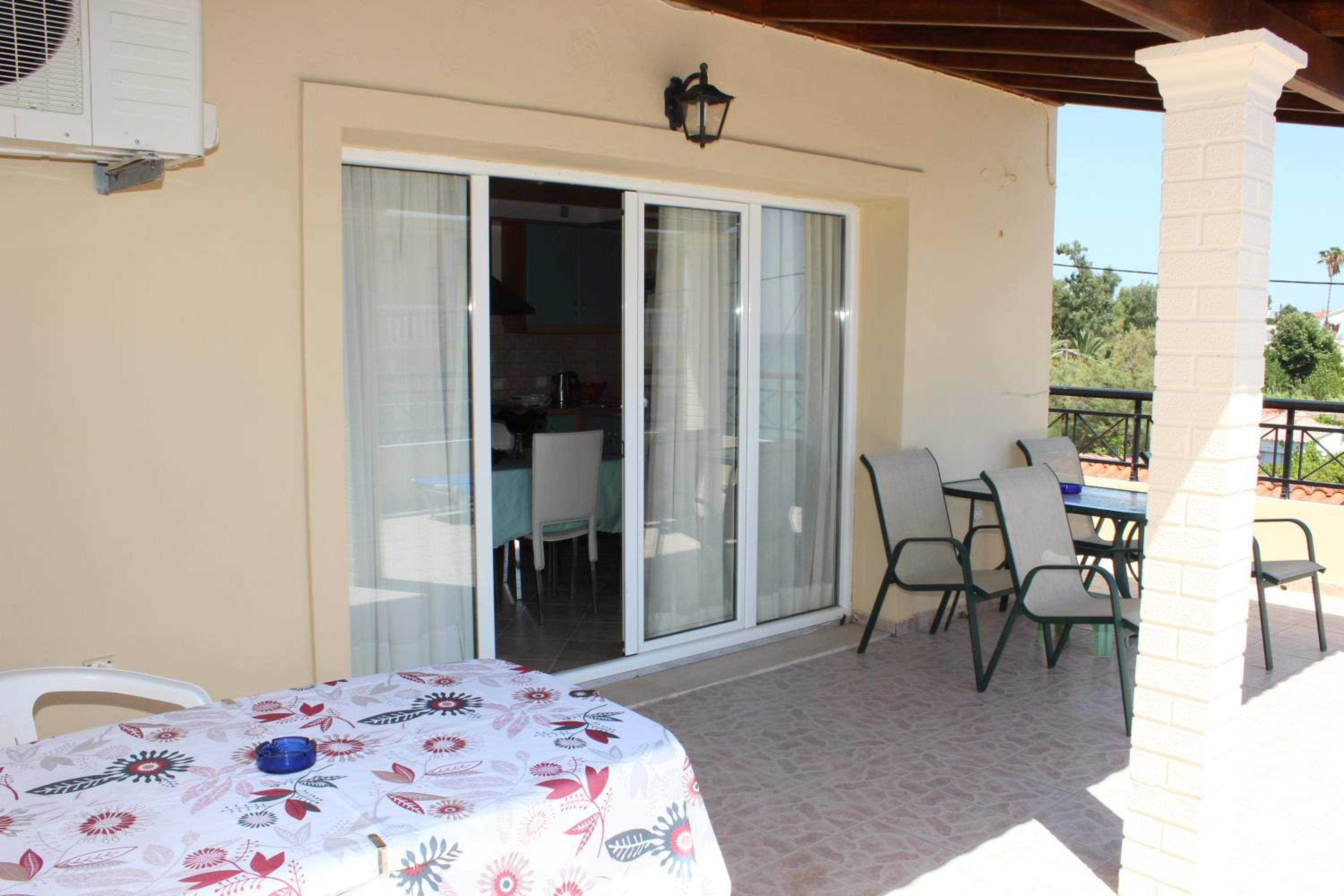 Pantelis Apartments