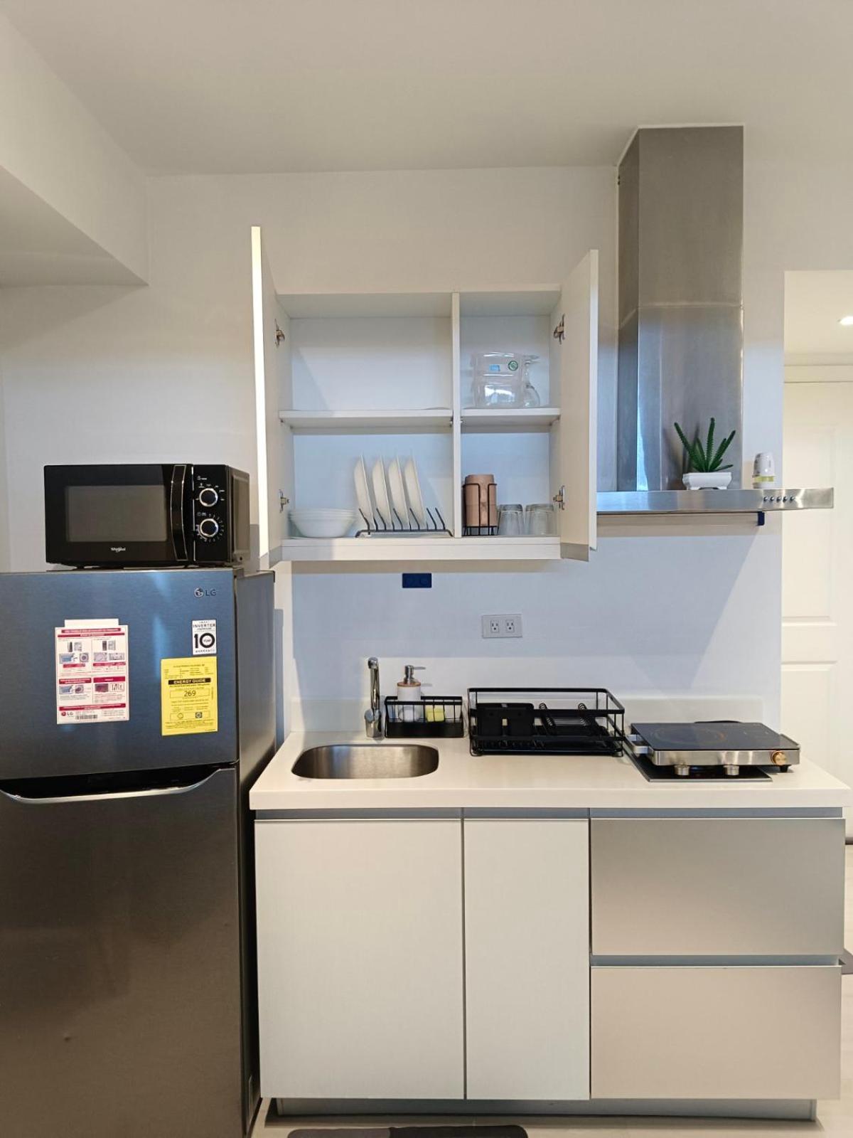 1BR Condotel in Azure Urban Resort Near NAIA #BH2