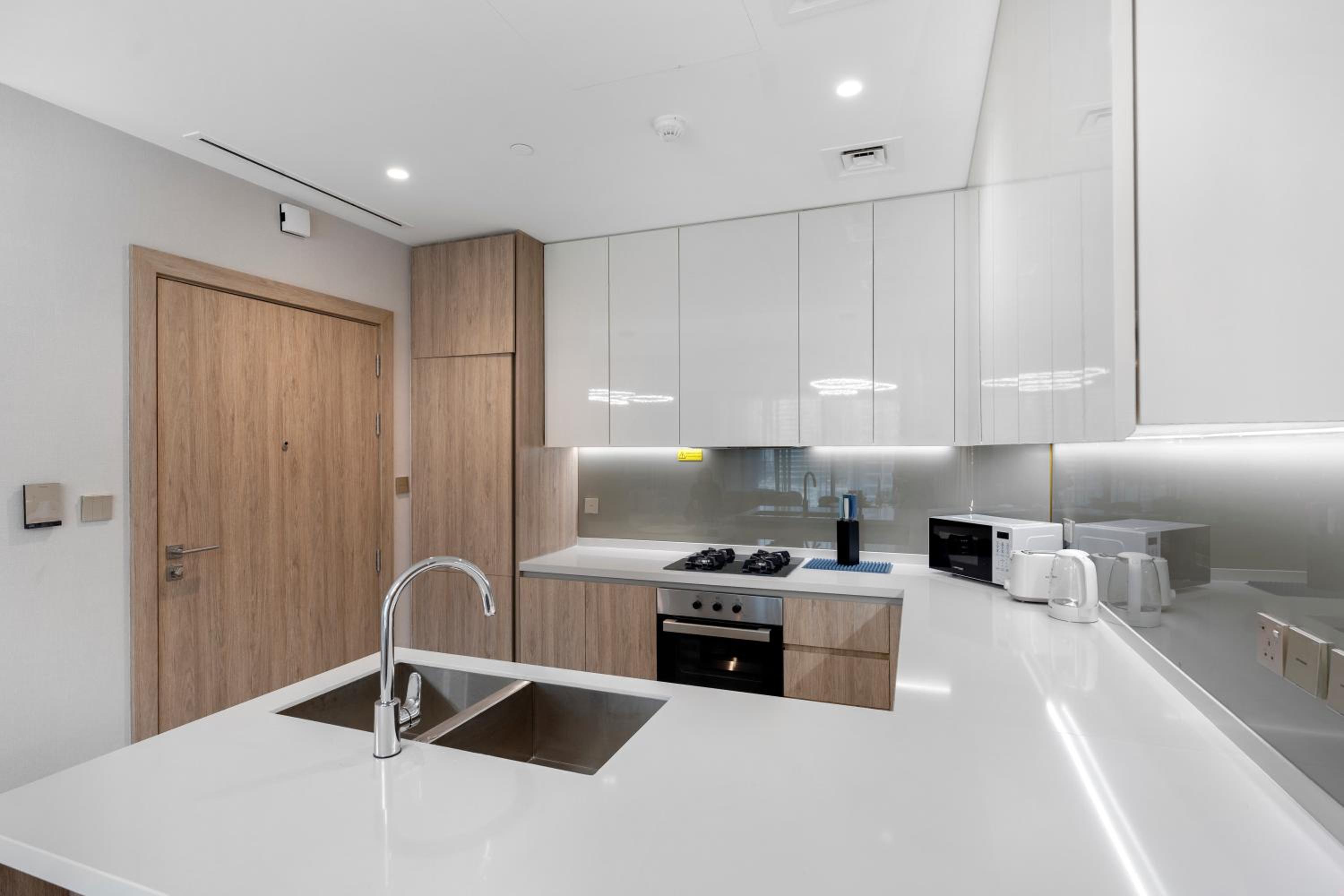 Brand New 2BR Peninsula One with Burj Khalifa View