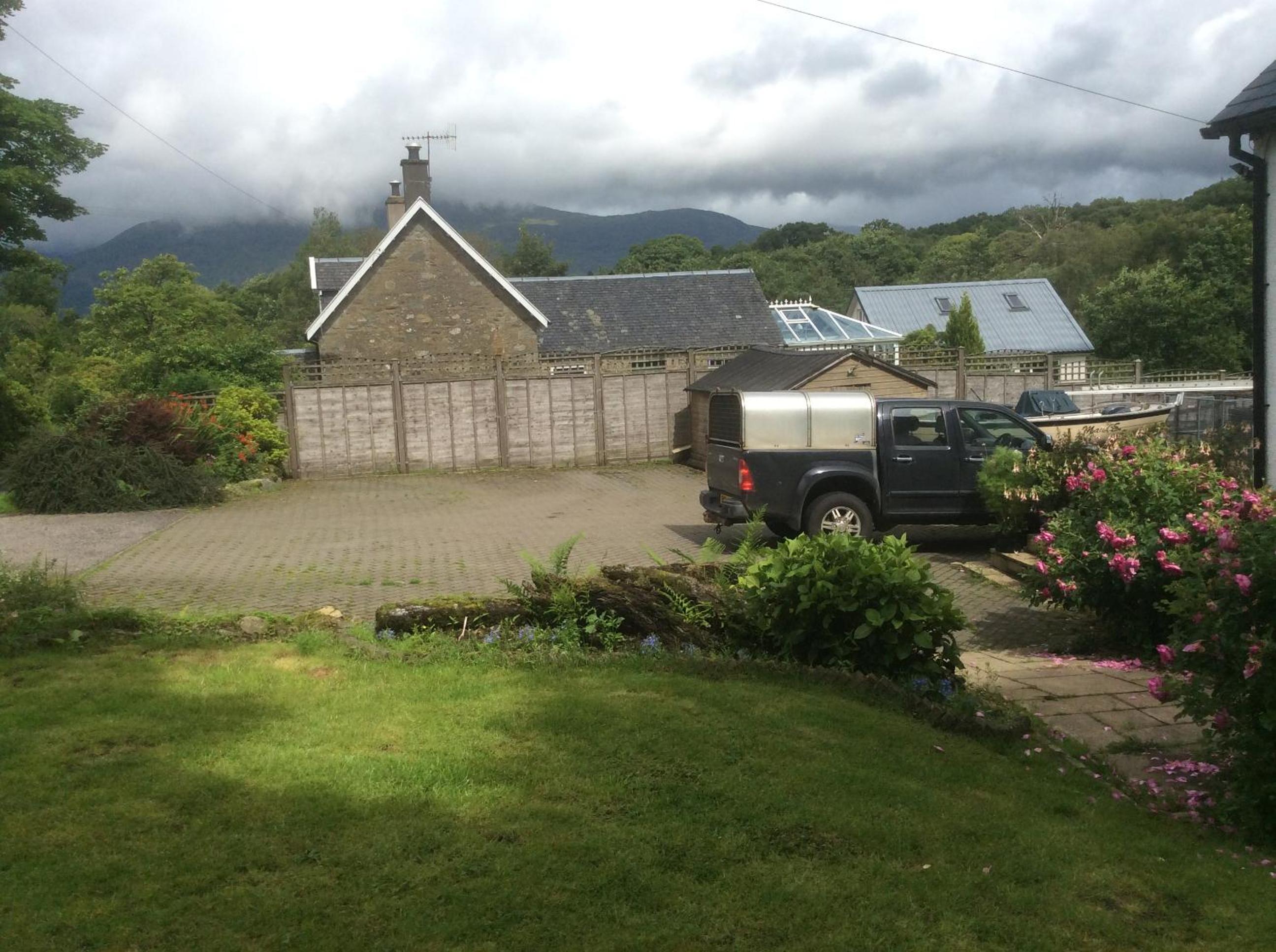 Hotel Riverside Cottage B&B - Image 1