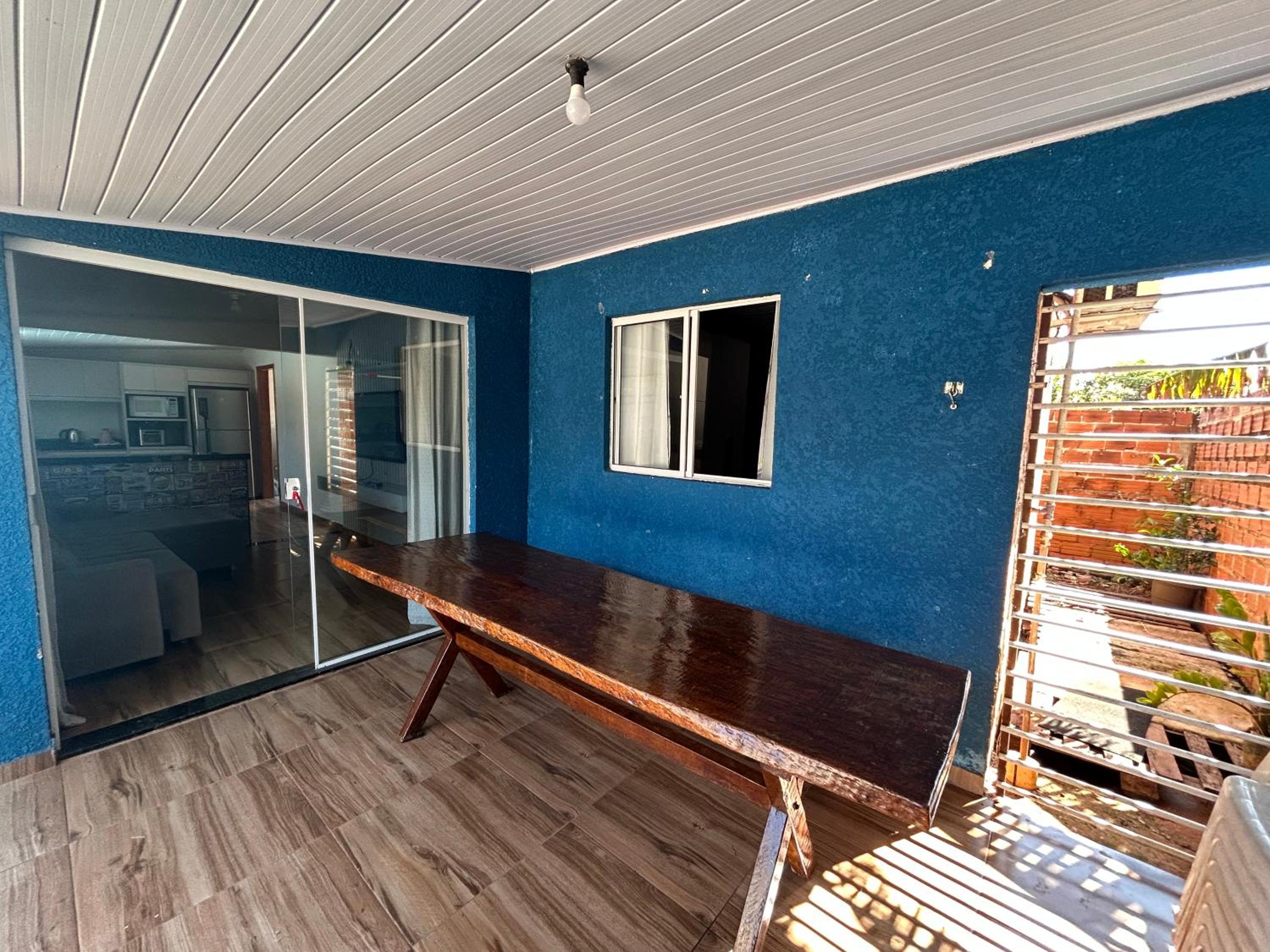 Casa com piscina no Ouro Verde, próx Argentina, Marco 3F e roda gigante